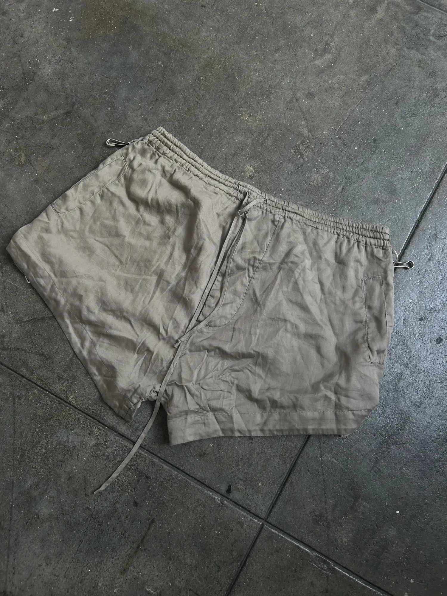 Vivienne Westwood Light Combination Shorts w/ clips . long or short :) Size 28" / US 6 / IT 42 - 2 Thumbnail