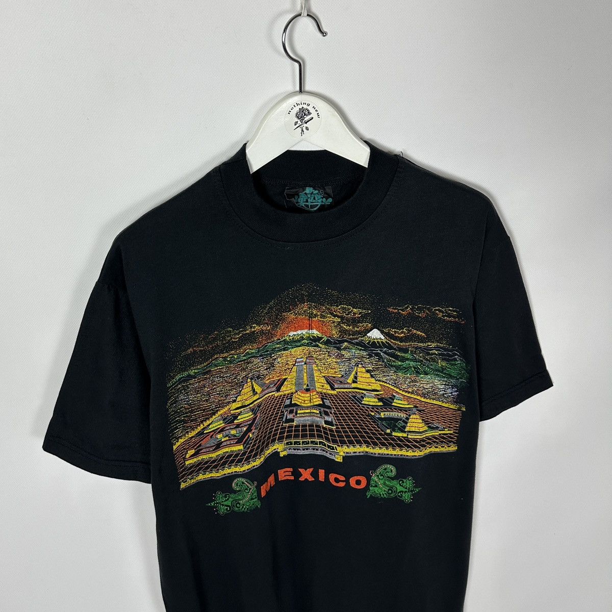 Vintage Vintage 90s 80s Mexico Aztec temple graphic art tee rare y2k Size US L / EU 52-54 / 3 - 3 Thumbnail