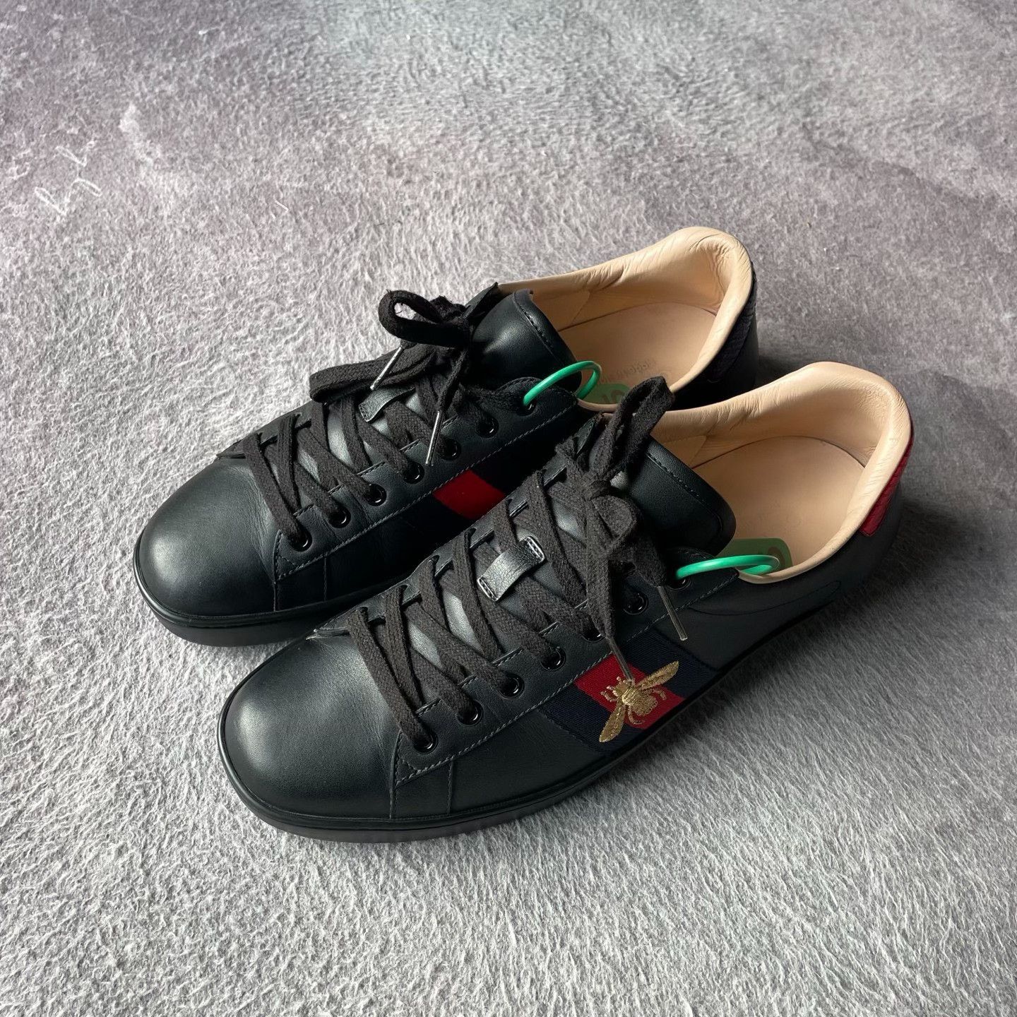 Gucci Gucci Black Lowtop Sneakers 43.5 Men Size US 10.5 / EU 43-44 - 1 Thumbnail