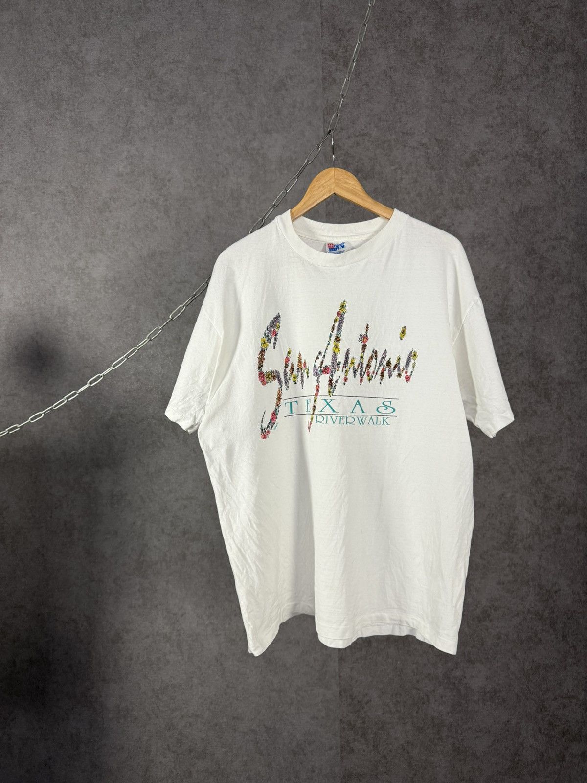 Vintage San Antonio Texas 1993 made in USA hanes vintage tee Size US XL / EU 56 / 4 - 1 Thumbnail