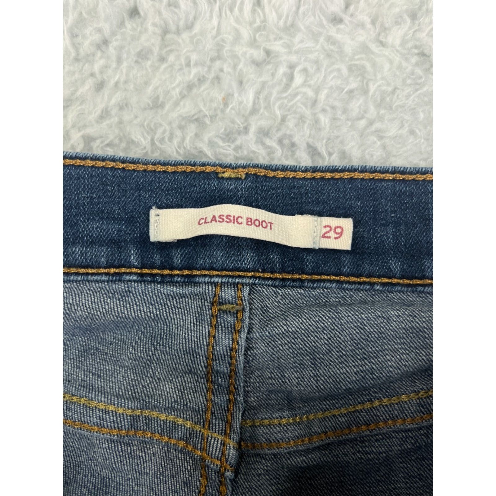 Levi's Levis Jeans Women 10 Blue Denim Bootcut Mid Rise 29x28 Slimming Comfort 5-Pocket Modern American Jeans Mens? Size 32" / US 10 / IT 46 - 4 Thumbnail