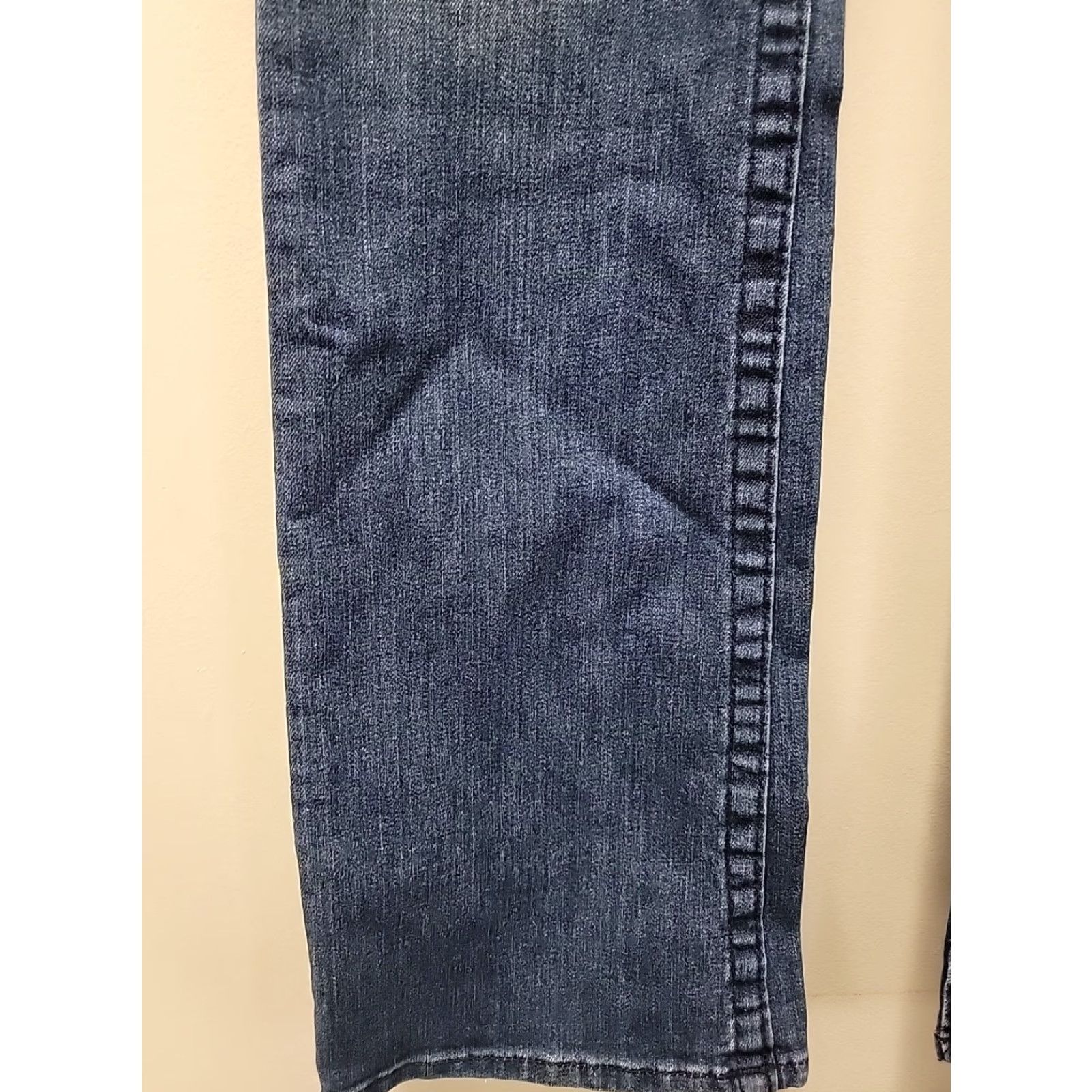 True Religion True Religion Jeans Women's Size 32 Billy Straight Leg Blue Denim Vintage: No, Regular Fit, 5-Pocket, Light Wash, Cotton Blend, 35x34.5 Size 24" / US 00 / IT 34 - 4 Thumbnail
