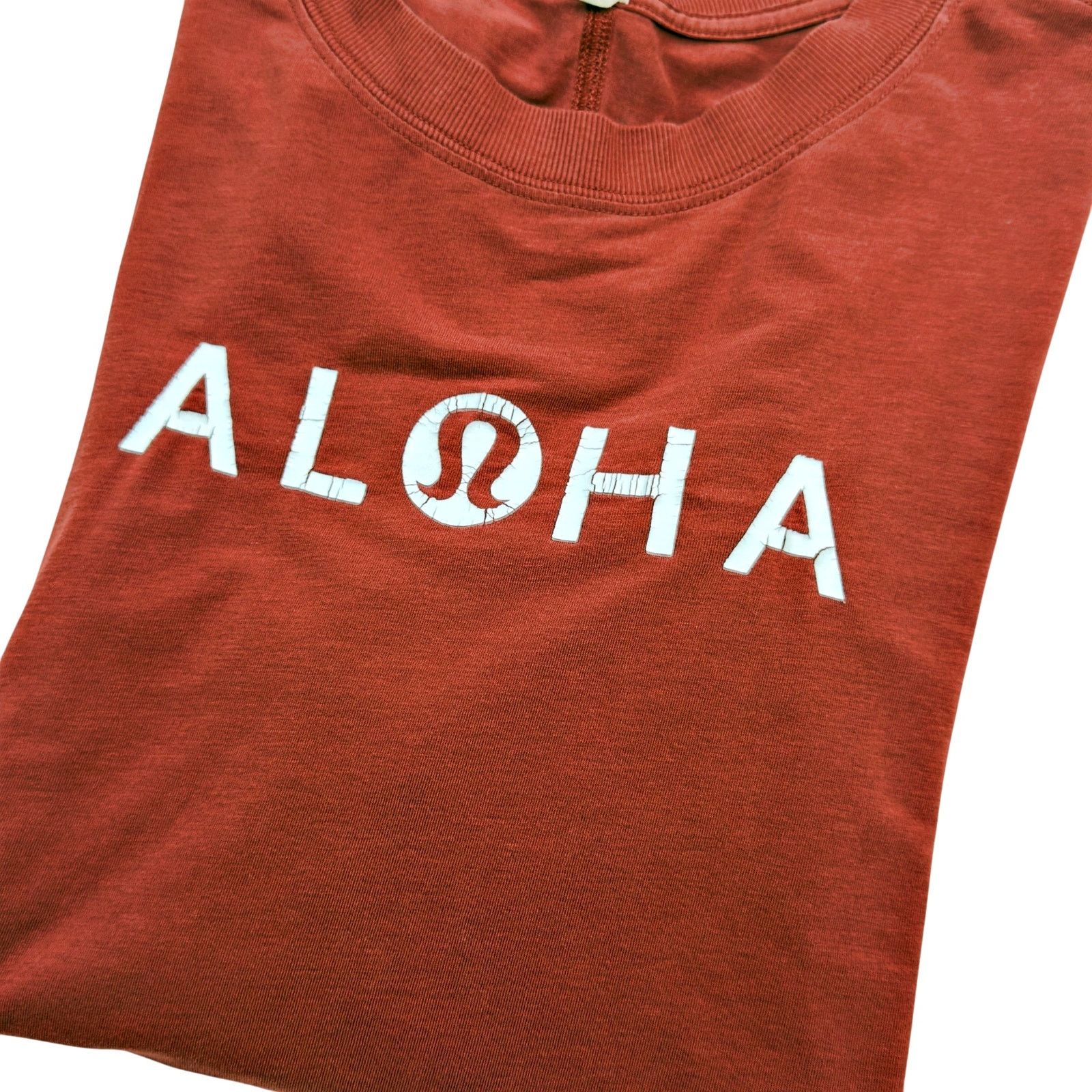 Lululemon Rare Lululemon Aloha All Yours Tee Tshirt Hawaii Exclusive Size M / US 6-8 / IT 42-44 - 1 Thumbnail
