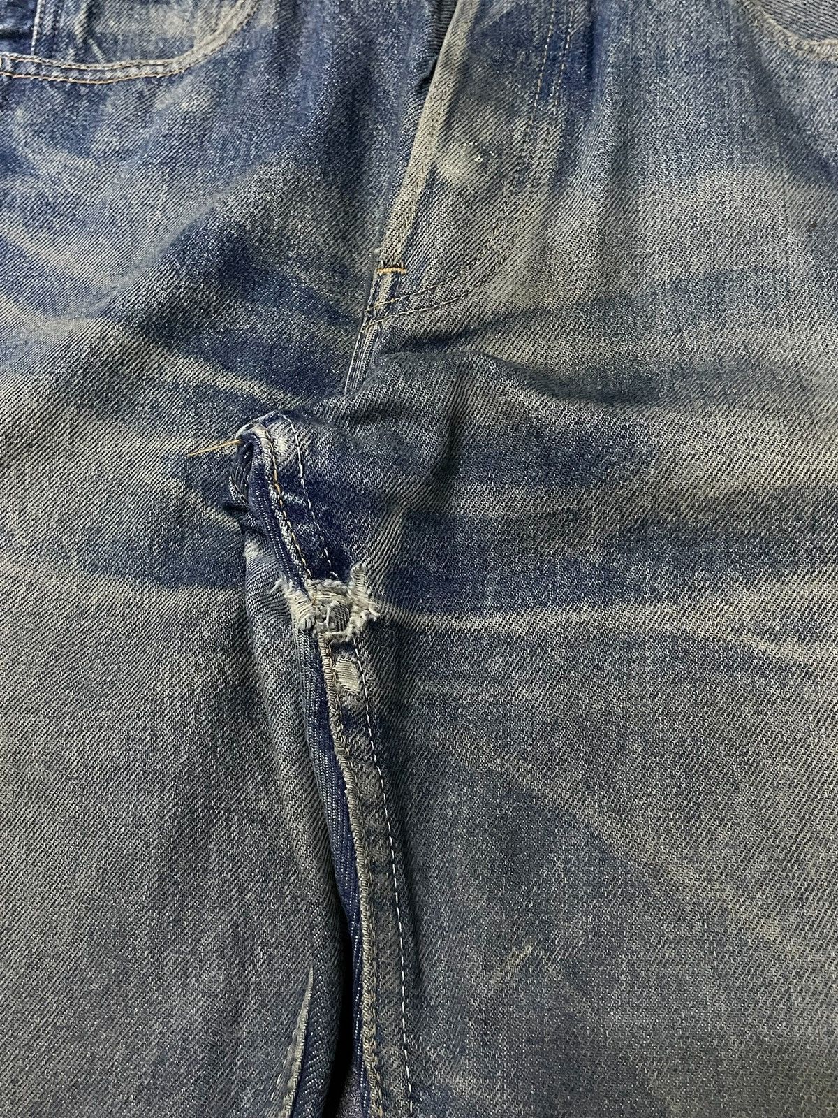 LVC × Levi's × Vintage Vintage Levis 501 Mud Wash Aging Honeycomb Distressed Jeans Size US 29 - 9 Thumbnail