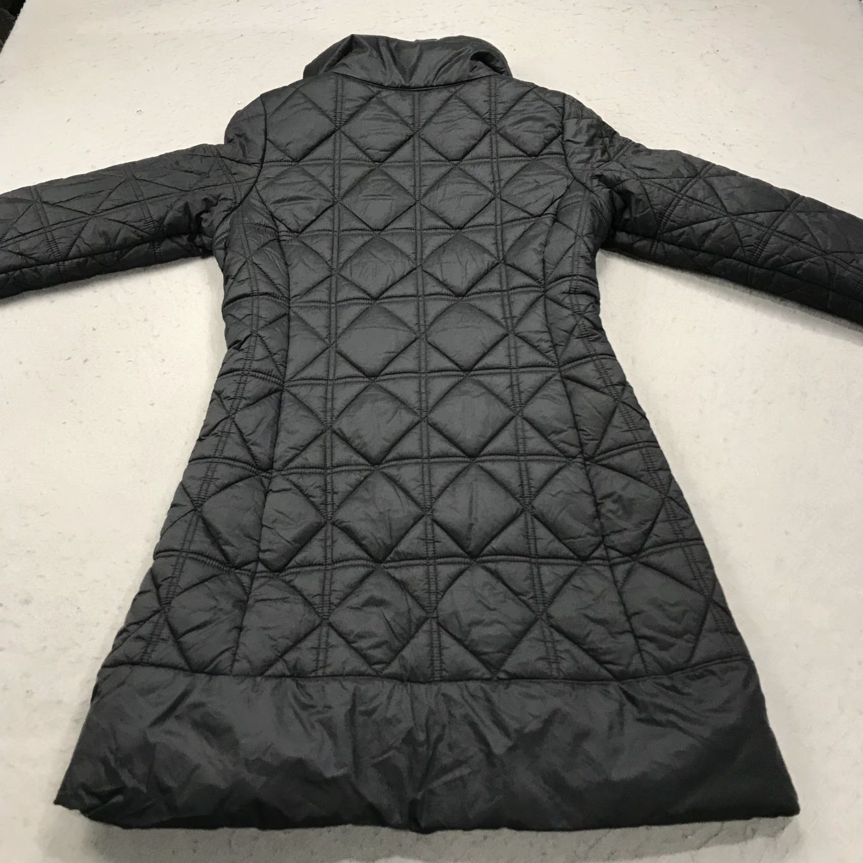 Patagonia Patagonia Jacket Womens Small Black Long Parka Full Zip Outdoor (Adult Women) Size S / US 4 / IT 40 - 6 Thumbnail