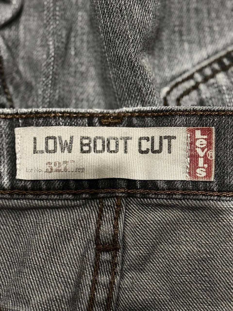 Levi's Levis Low BootCut Distressed Denim Size US 33 - 2 Thumbnail