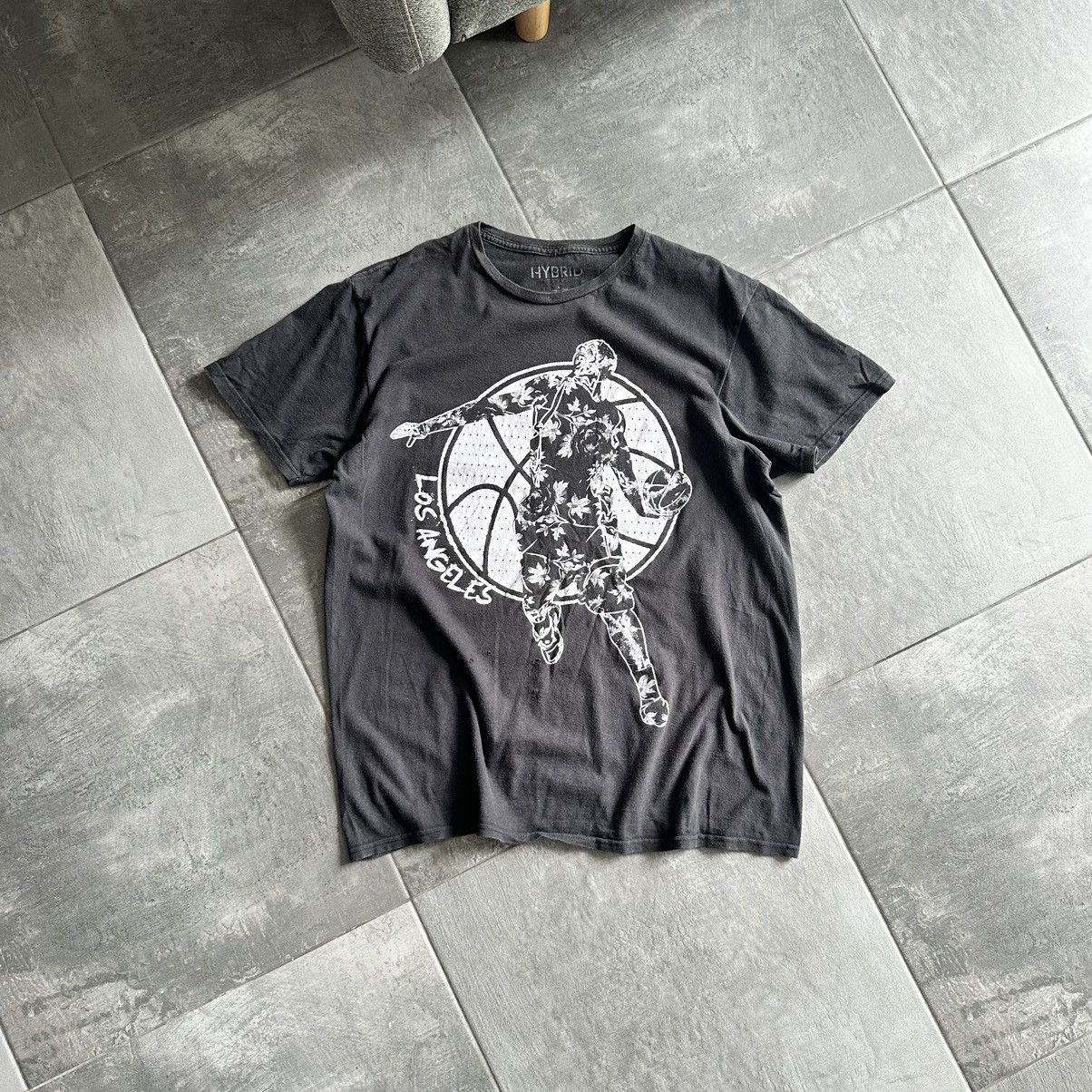 Band Tees × Vintage Vintage Hybrid T-shirts Los Angeles Basketball Y2K Band 00s Size US L / EU 52-54 / 3 - 4 Thumbnail