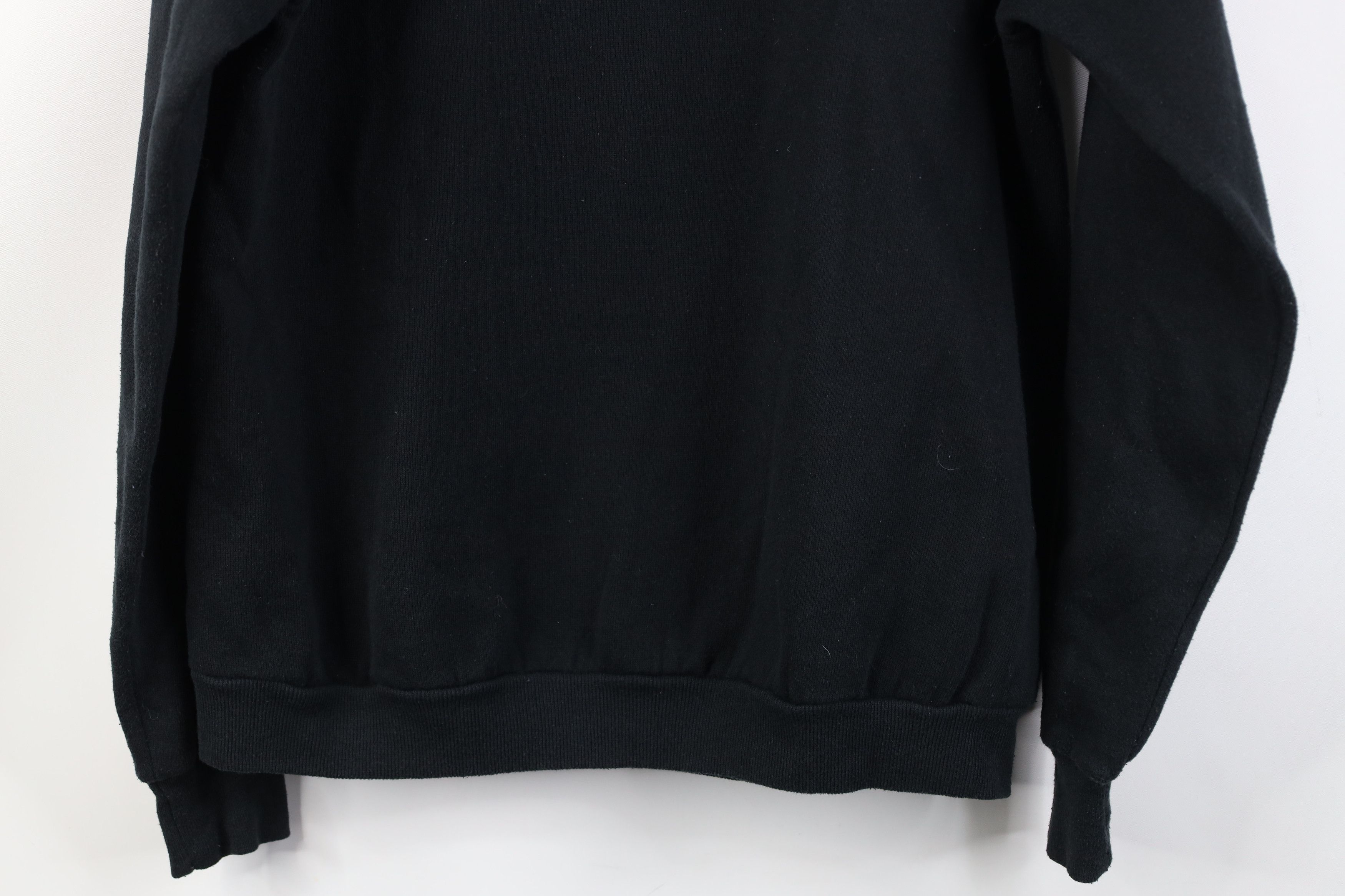 Vintage Vintage 90s Streetwear Heart Flower Sweatshirt Black USA Size L / US 10 / IT 46 - 11 Thumbnail