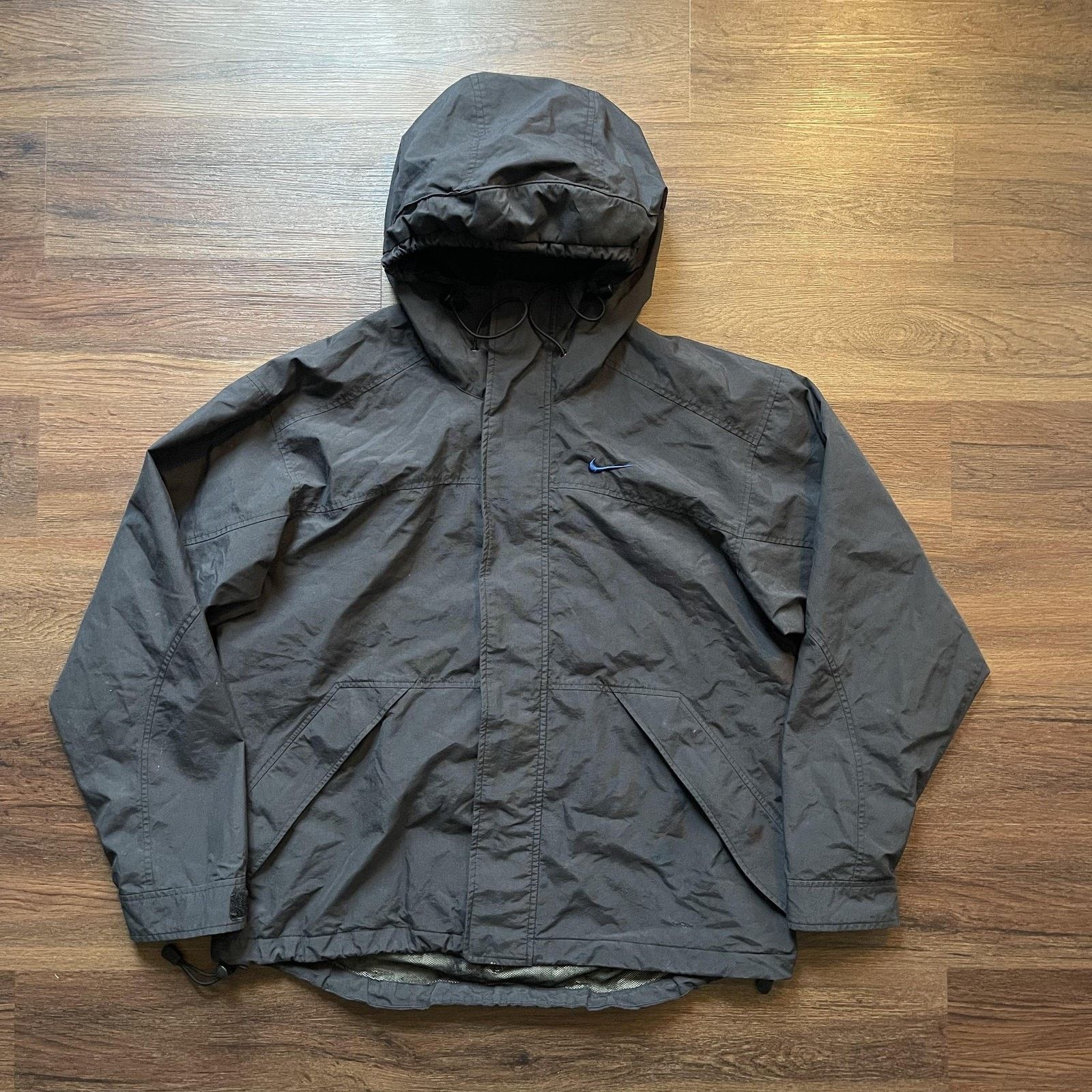 Nike Nike Jacket Mens Small Black Windbreaker Hooded Nylon Zip Size US S / EU 44-46 / 1 - 3 Thumbnail