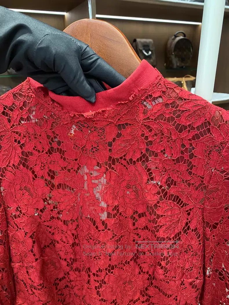 Valentino Valentino Red lace panel set Size S / US 4 / IT 40 - 6 Thumbnail
