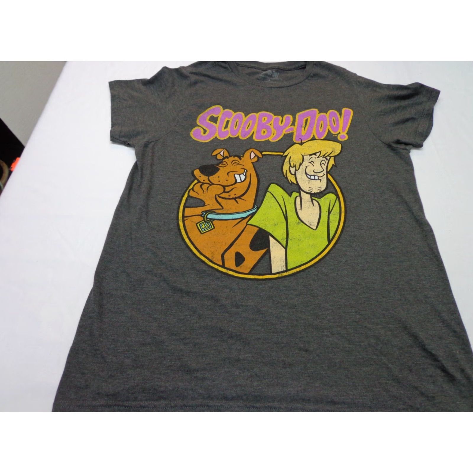 Vintage Scooby-Doo T-Shirt Men’s Size Small Shaggy Charcoal Heather Gray Regular Short Sleeve Size US S / EU 44-46 / 1 - 2 Thumbnail