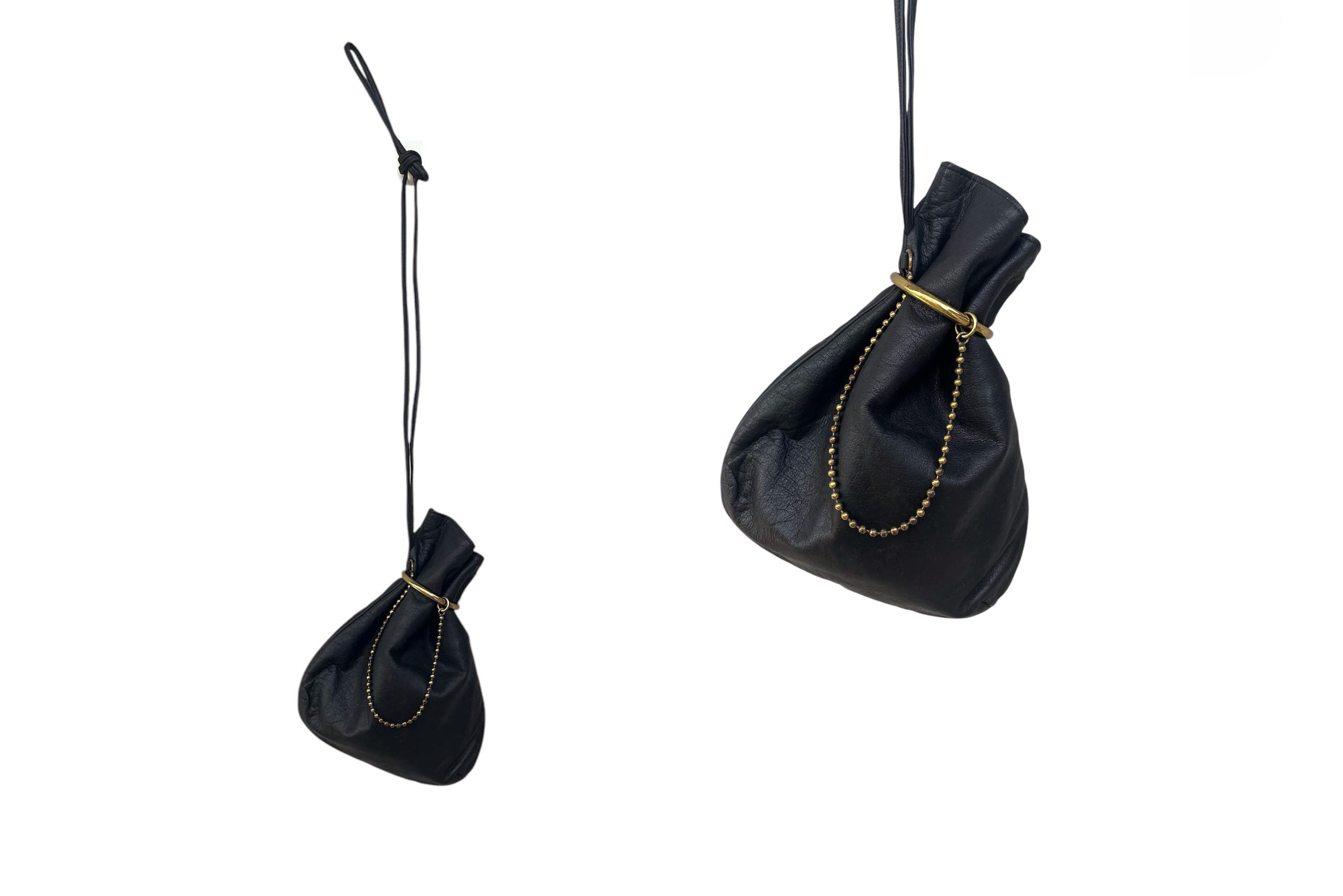 Vintage Vintage Black Genuine Leather crossbody SAC bag, hoop detail Size ONE SIZE - 2 Thumbnail