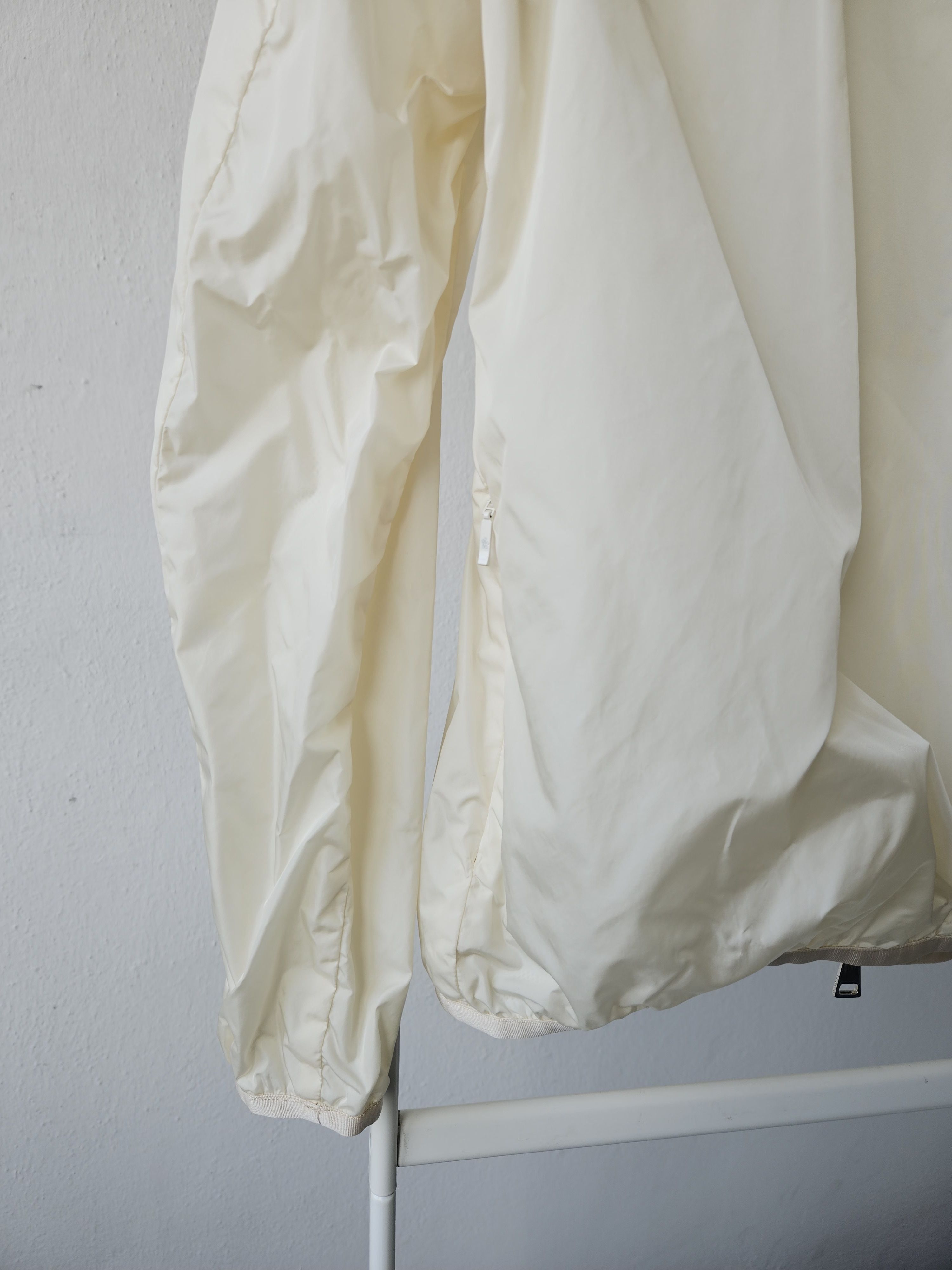 Moncler Moncler vivre giubbotto light jacket windbreaker Size XS / US 0-2 / IT 36-38 - 10 Thumbnail