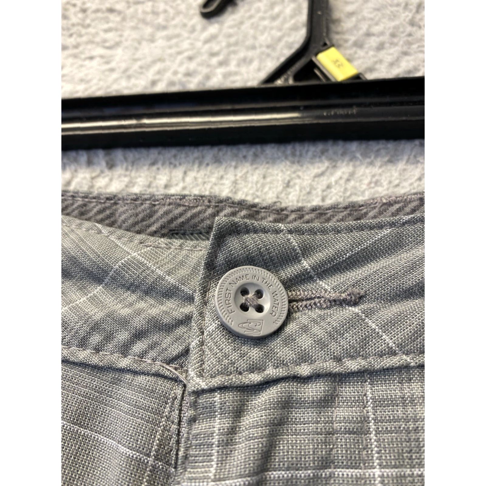O'Neill VINTAGE O'Neill Men's Casual Shorts Size 34 Gray Plaid Cotton Blend Inseam 12 Boys Size US 34 / EU 50 - 3 Thumbnail