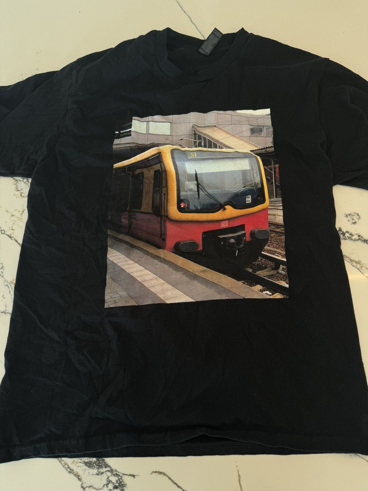 Other Berlin S Bahn Train Tee Size US L / EU 52-54 / 3 - 1 Thumbnail