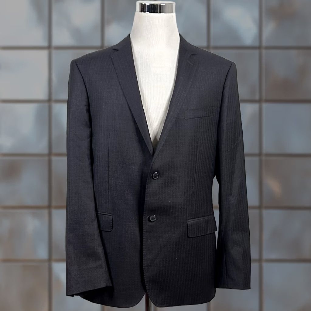 Banana Republic Banana Republic 46L Sport Coat Wool Gray Herringbone Two Button Jacket Regular Mens Size US XS / EU 42 / 0 - 1 Thumbnail