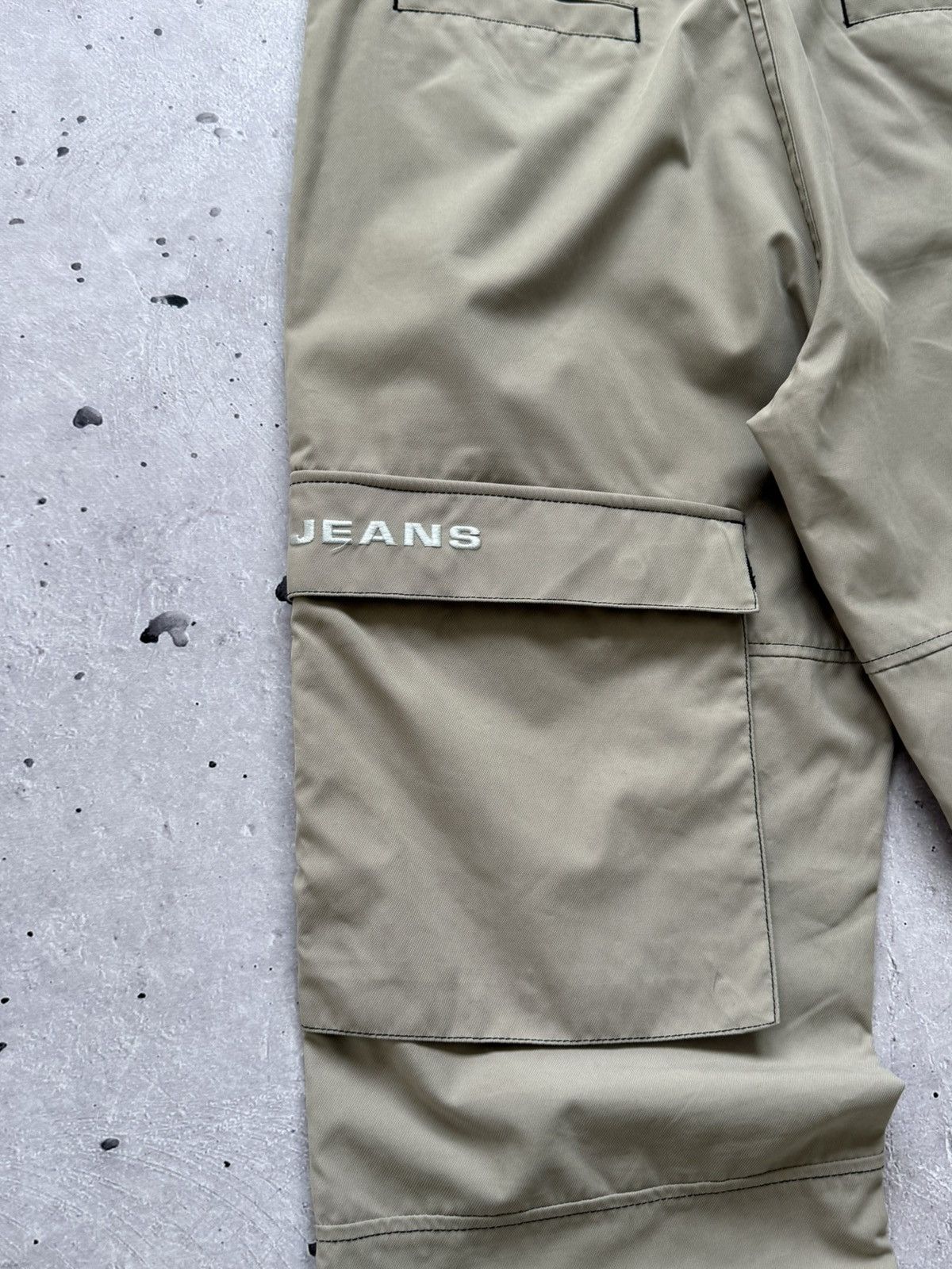Tommy Hilfiger Vintage 90s Tommy Hilfiger Baggy Cargo Pants Size US 36 / EU 52 - 9 Thumbnail