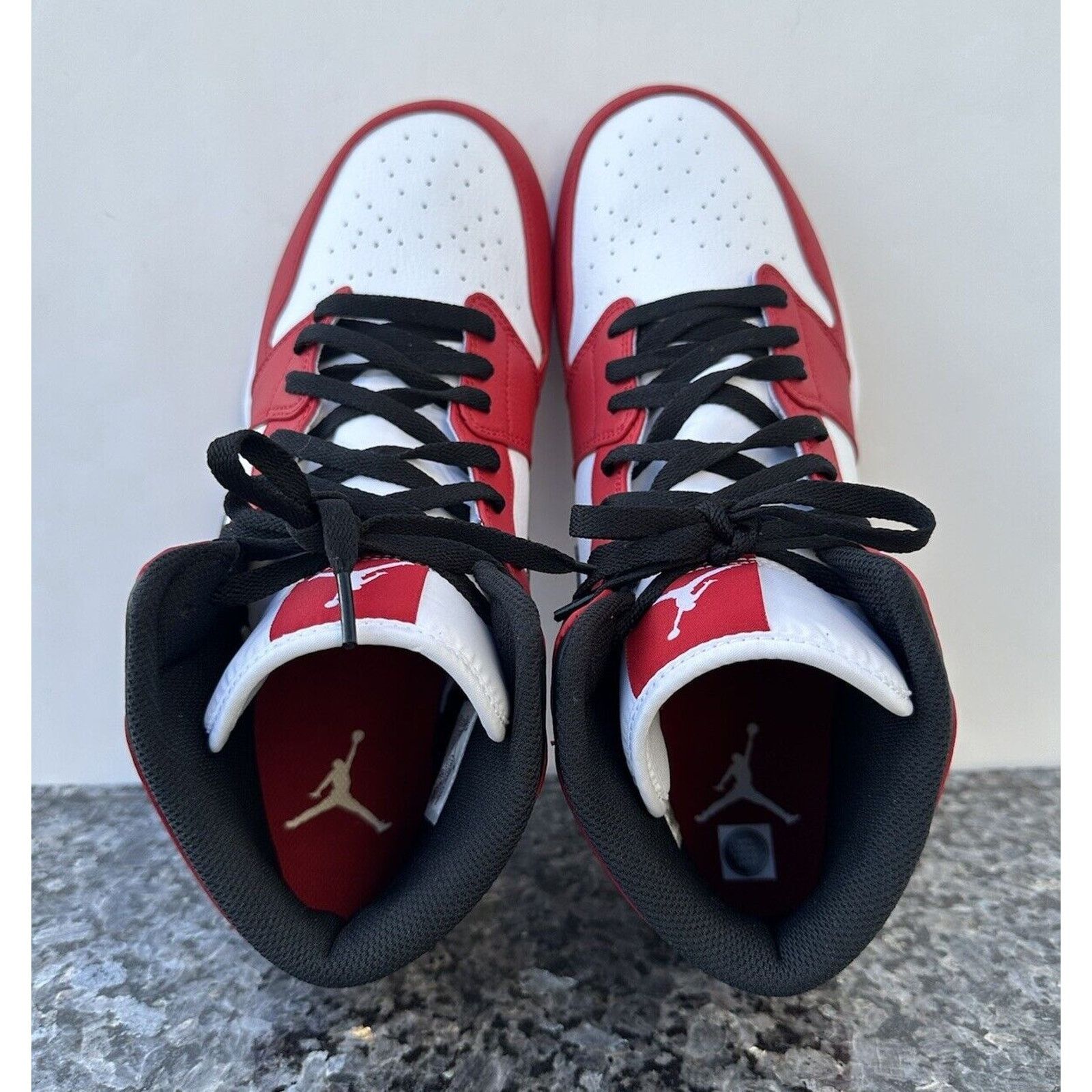 Jordan Brand × Nike Nike Air Jordan 1 Mid Chicago Football Cleats Men’s Size 12 Size US 12 / EU 45 - 8 Thumbnail