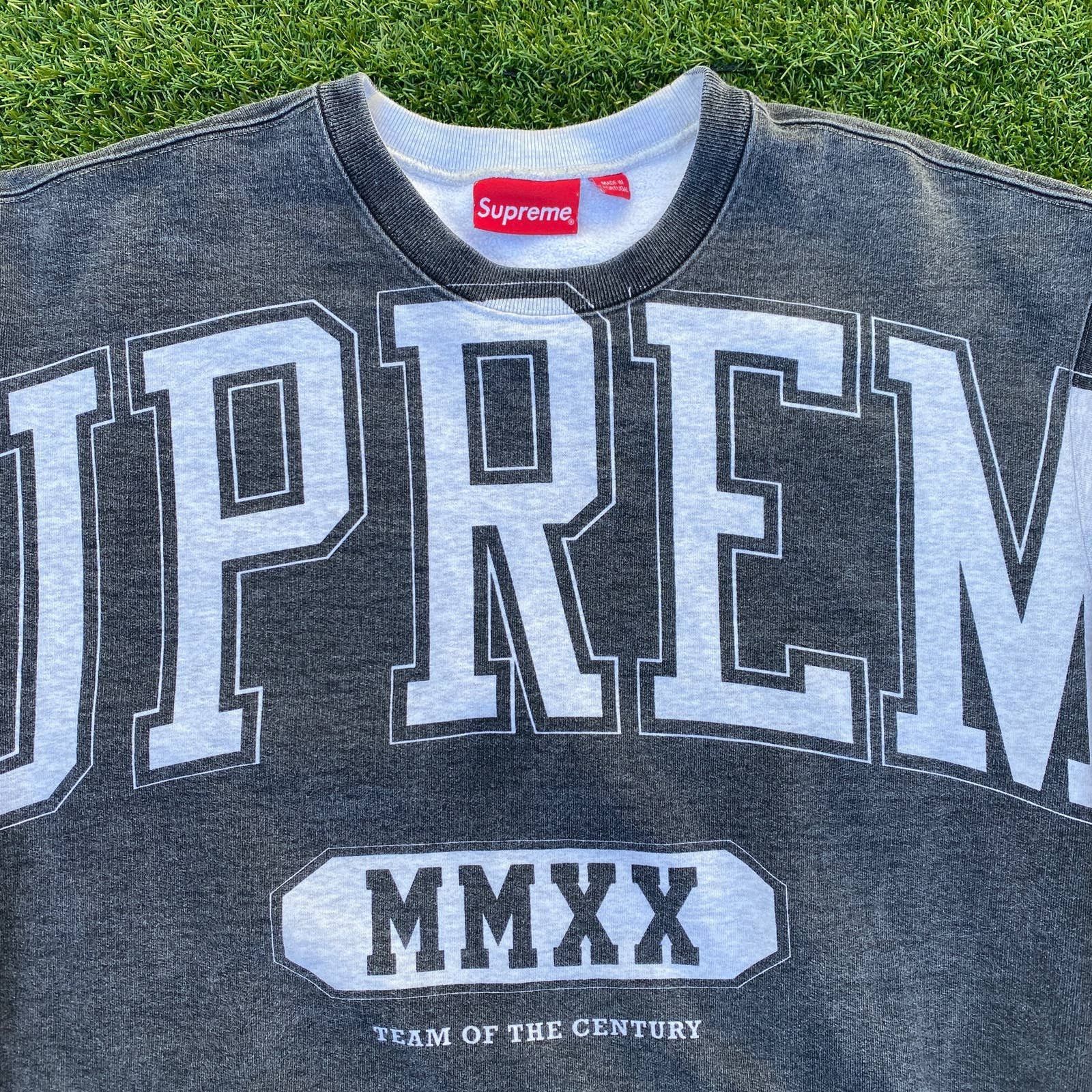 Supreme Supreme FW20 Overprint Crewneck Sweatshirt Size US M / EU 48-50 / 2 - 2 Thumbnail
