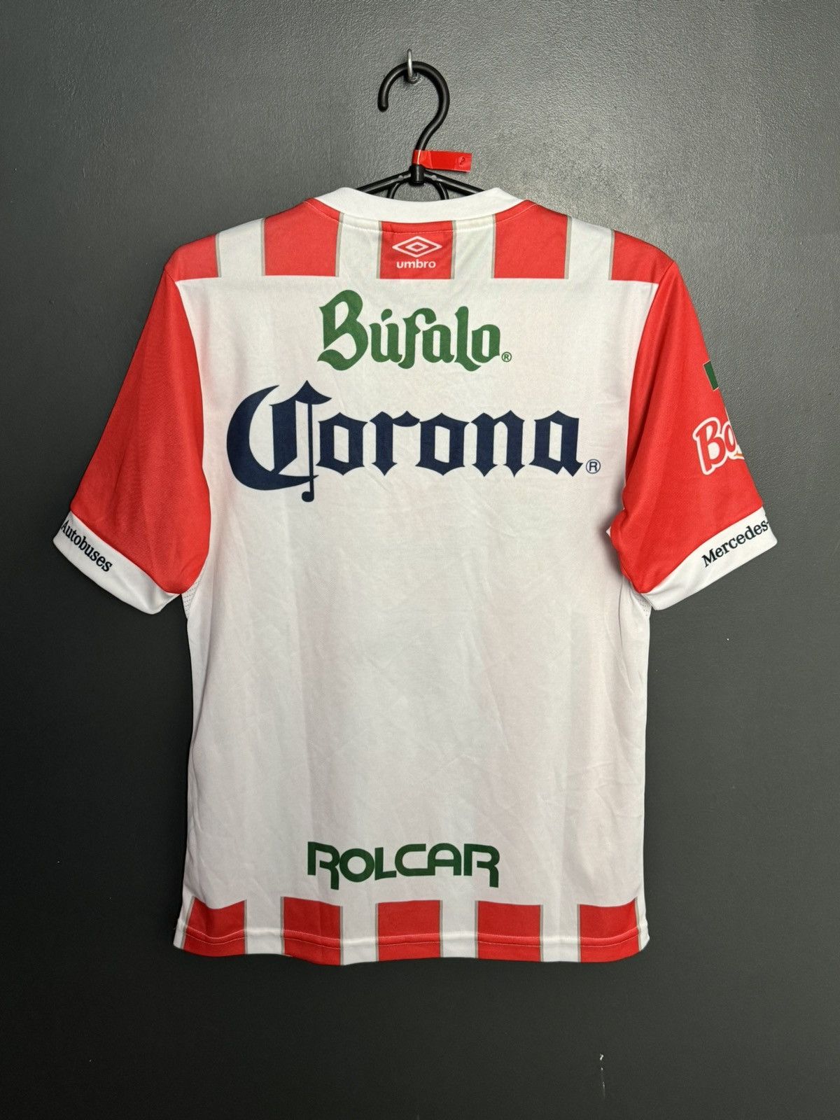 Umbro Necaxa 2016 Home Football Soccer Jersey T-Shirt Size US S / EU 44-46 / 1 - 2 Thumbnail