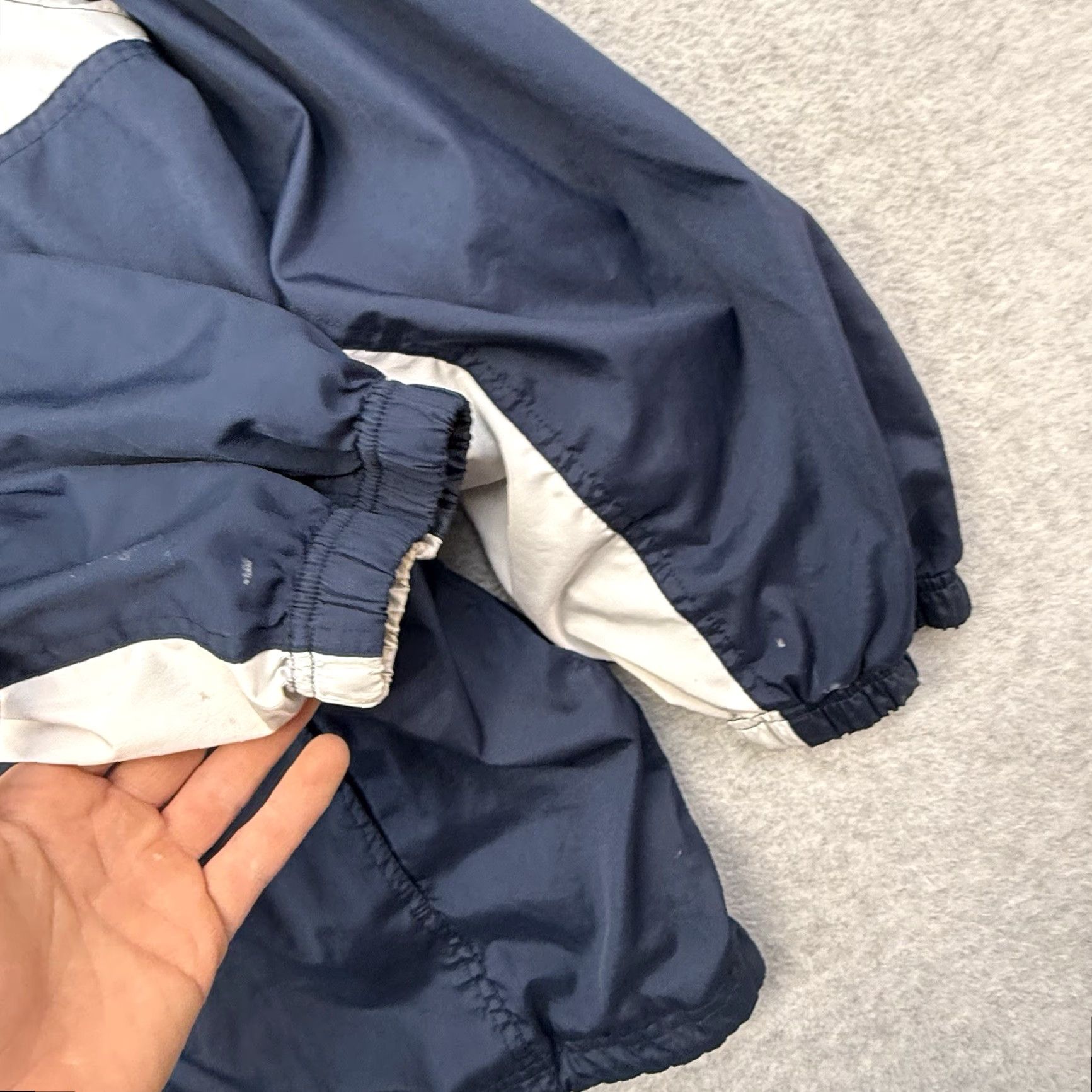 Reebok VINTAGE Reebok Windbreaker Jacket Full Zip Mens XL Navy Blue Y2K Lightweight Size US XL / EU 56 / 4 - 6 Thumbnail