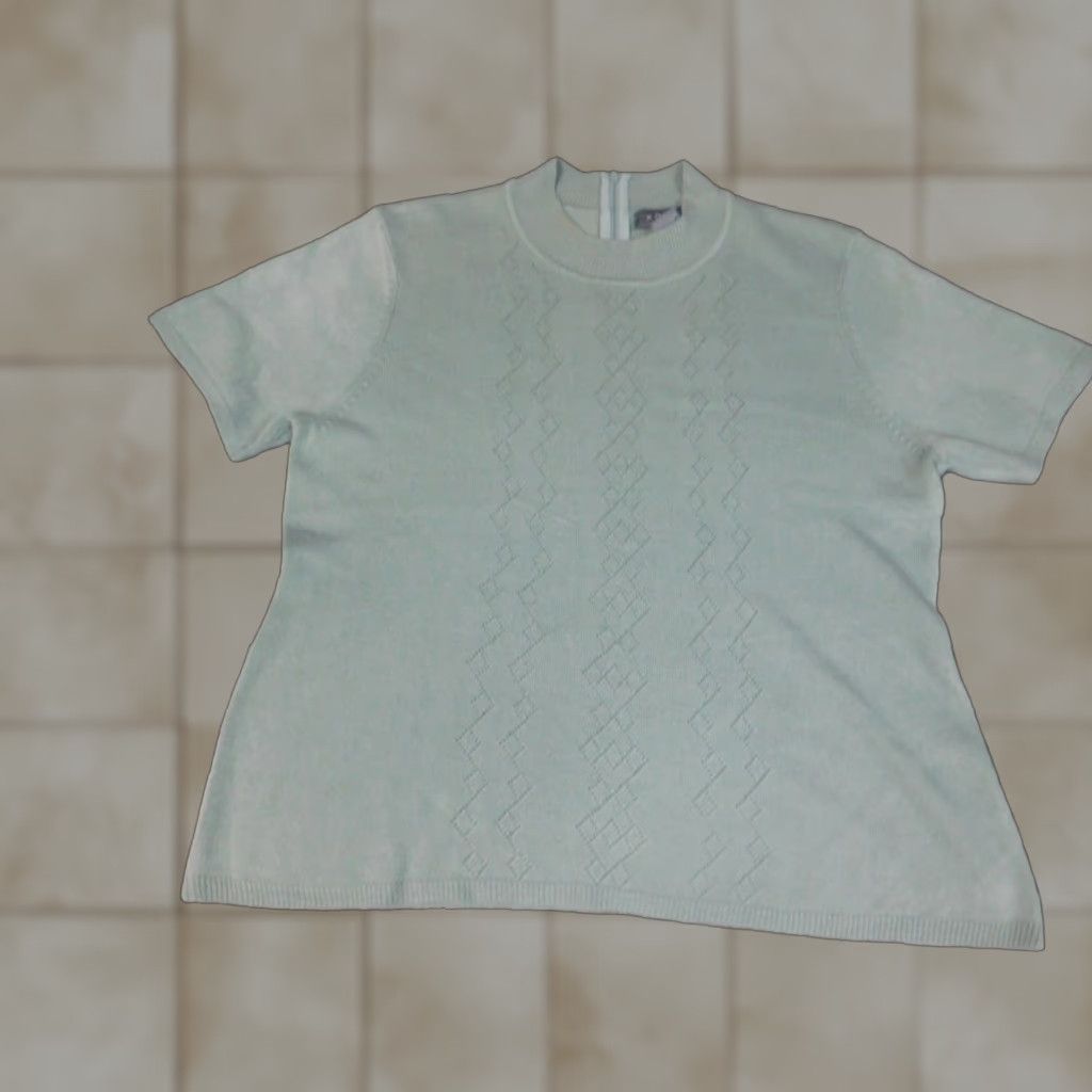 Vintage Koret Womens Sweater Pullover Knit Short Sleeve Green PT Petites Crew Neck Lightweight Size L / US 10 / IT 46 - 1 Thumbnail