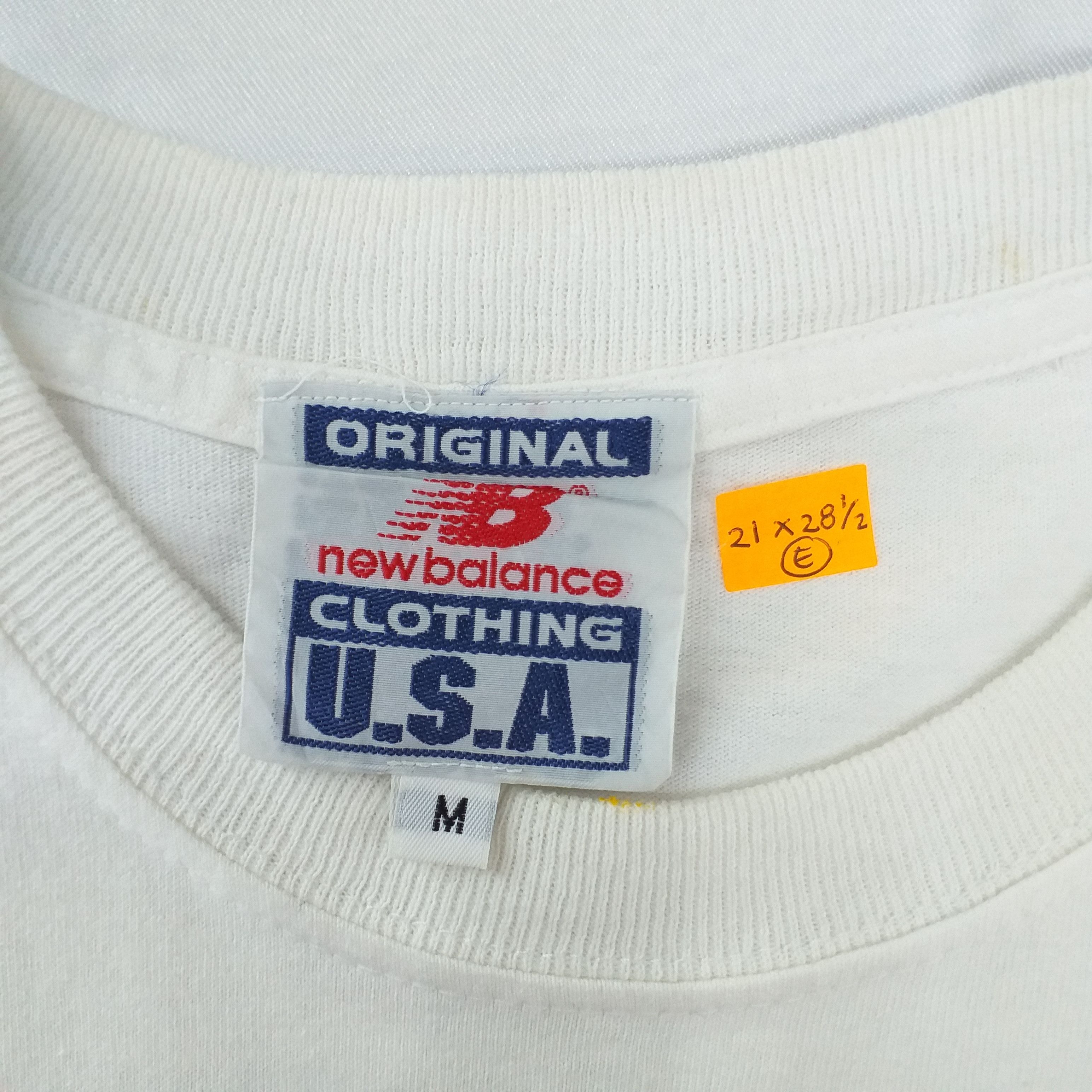 New Balance Vintage New Balance Boston U.S.A Large Tshirt -E104 Size US L / EU 52-54 / 3 - 4 Thumbnail