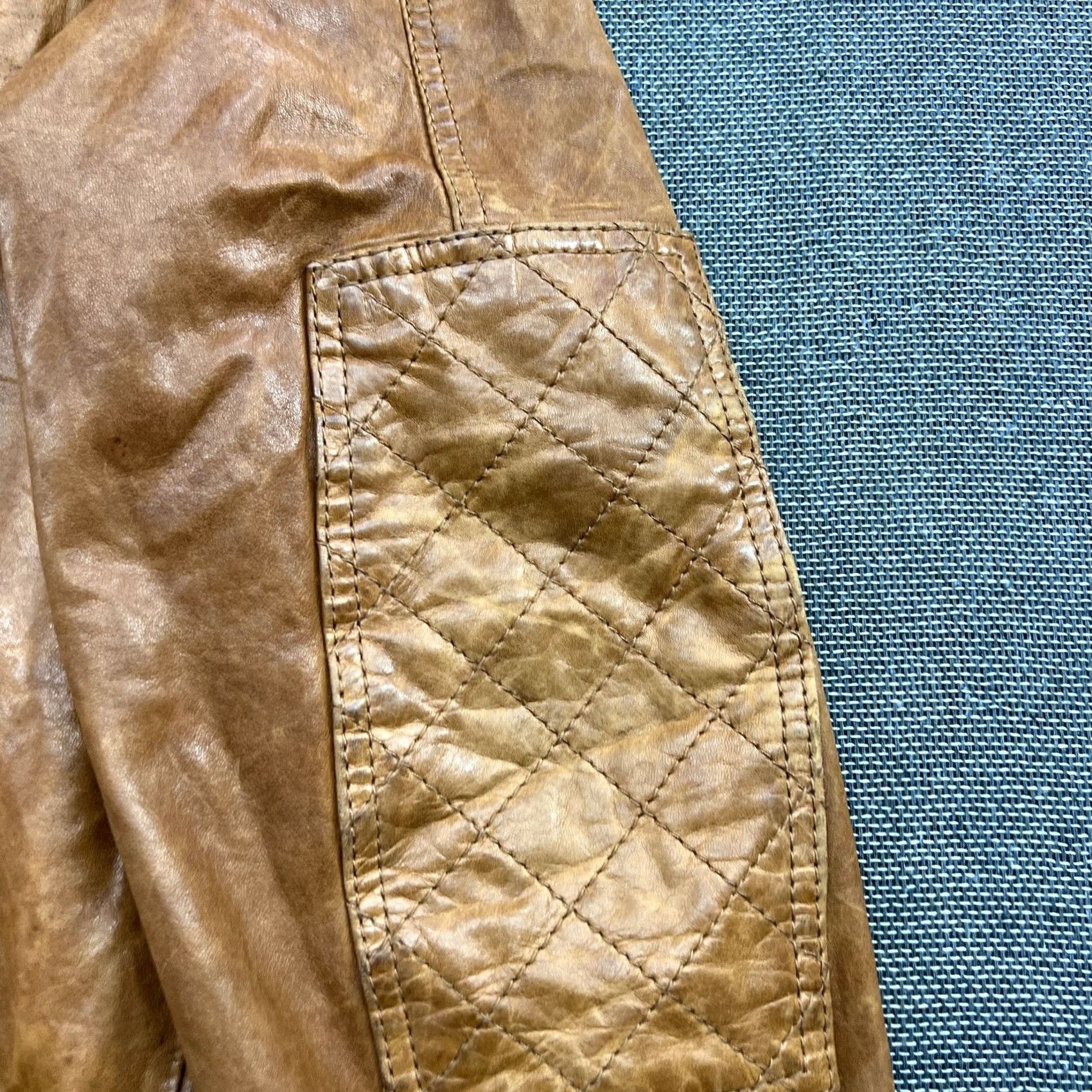 Hugo Boss Hugo Boss Brown Lamb Leather Jacket Mens Size 52 Bomber Jacket Brown Size US L / EU 52-54 / 3 - 3 Thumbnail
