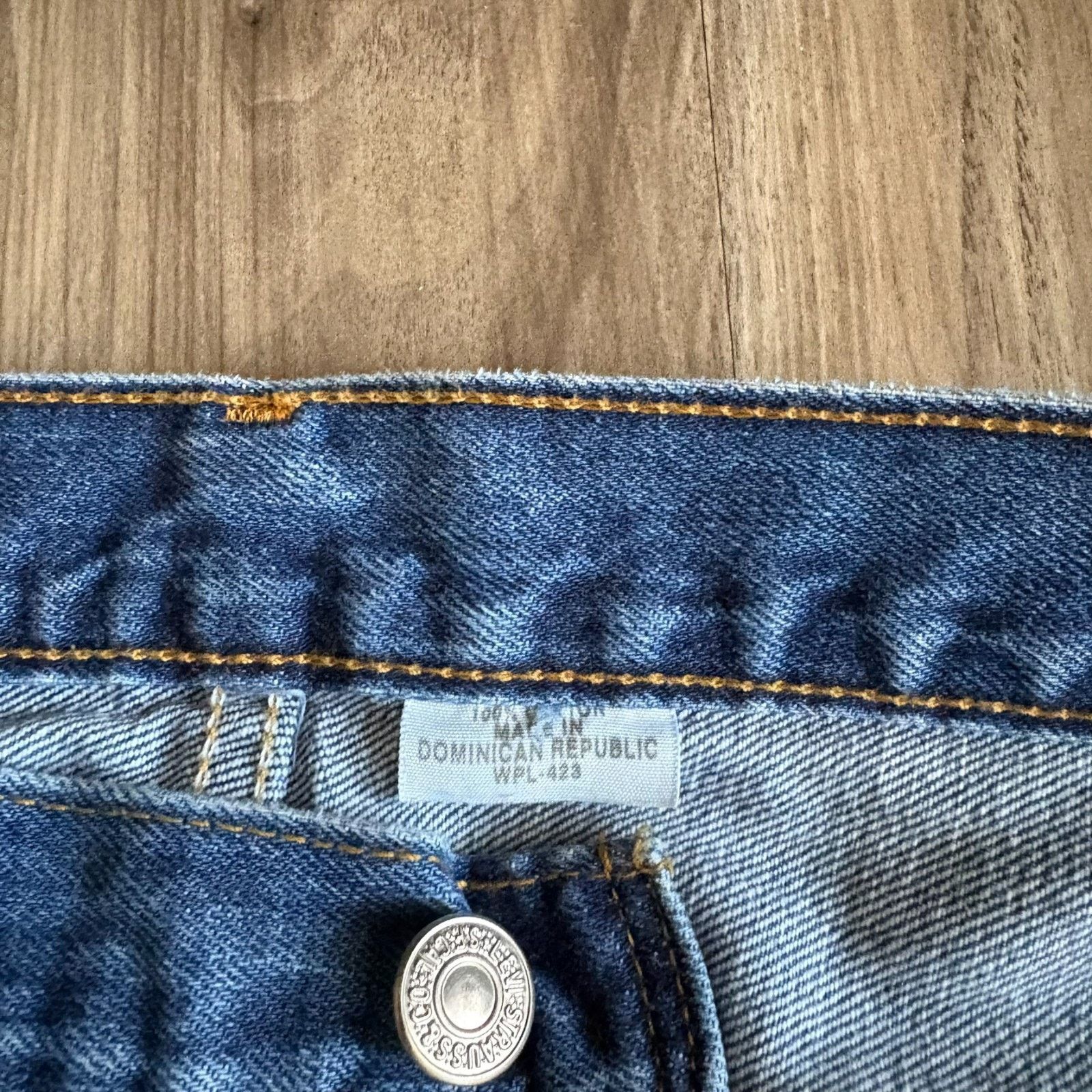 Levi's Levis 501 Jeans Mens Size 36x32 Blue Straight Button Fly Size US 36 / EU 52 - 6 Thumbnail