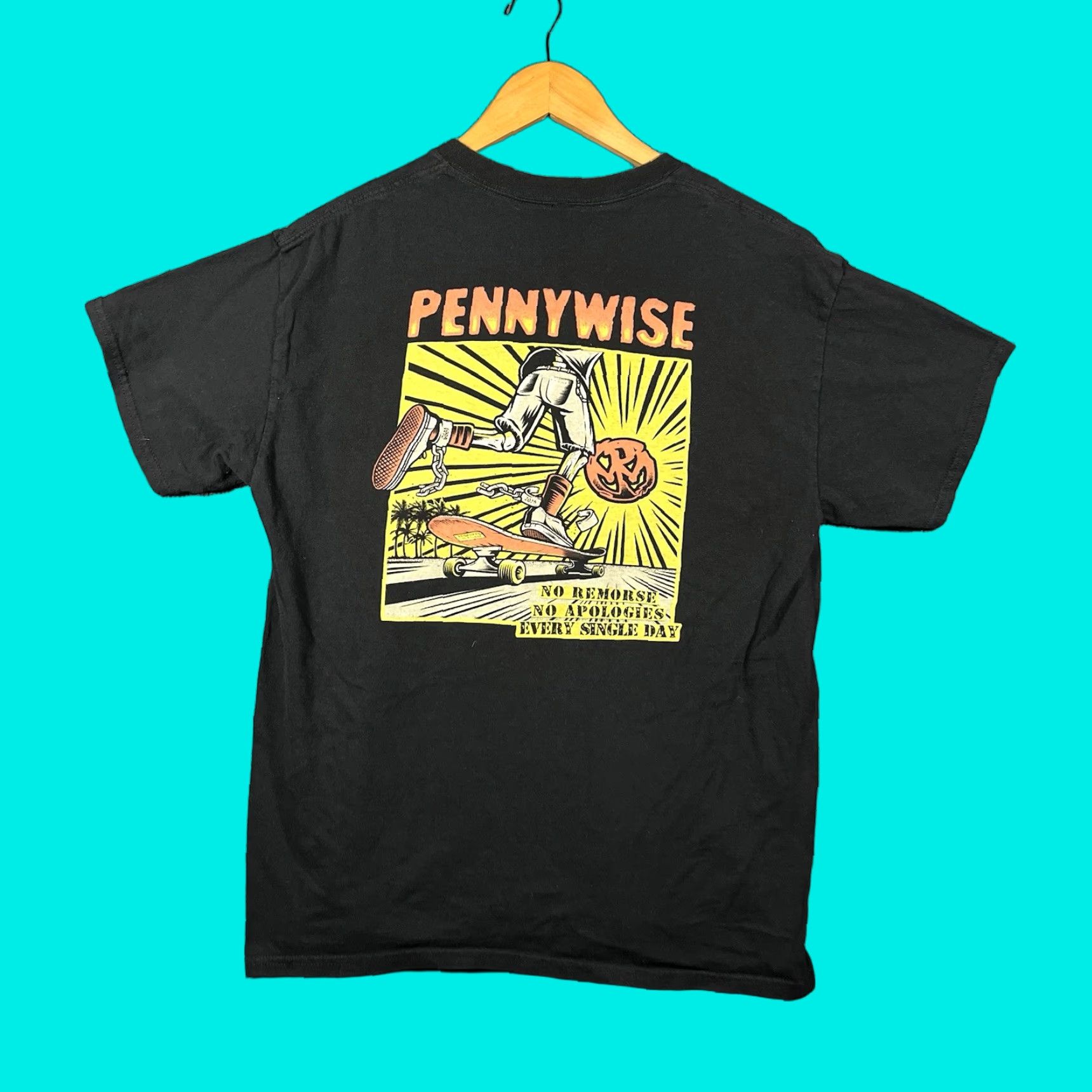 Vintage Pennywise Punk Band 2025 Tour T-Shirt Mens M Skateboard Graphic Black Shirt Size US M / EU 48-50 / 2 - 1 Thumbnail