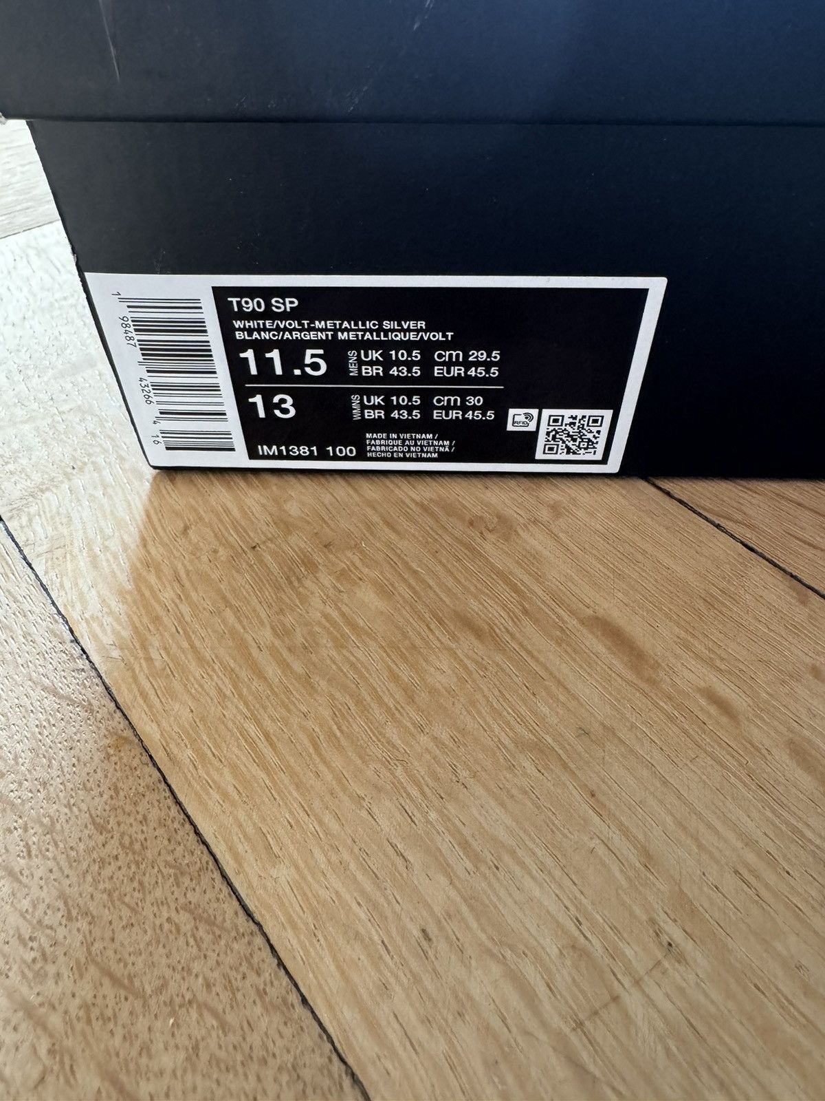 Palace Nike x Palace Total 90 3 Size US 11.5 / EU 44-45 - 9 Thumbnail