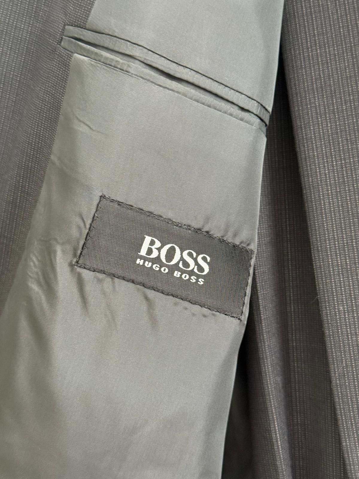 Hugo Boss Men Suits Size 46R - 2 Thumbnail