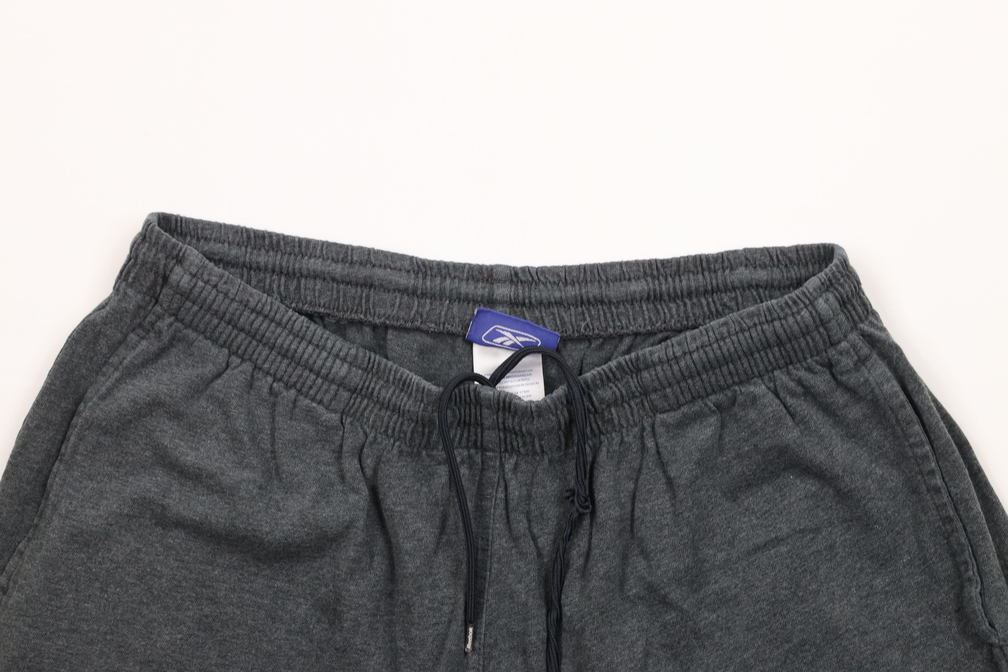 Reebok × Vintage Vintage 90s Reebok Logo Above Knee Shorts Heather Gray Size US 36 / EU 52 - 2 Thumbnail