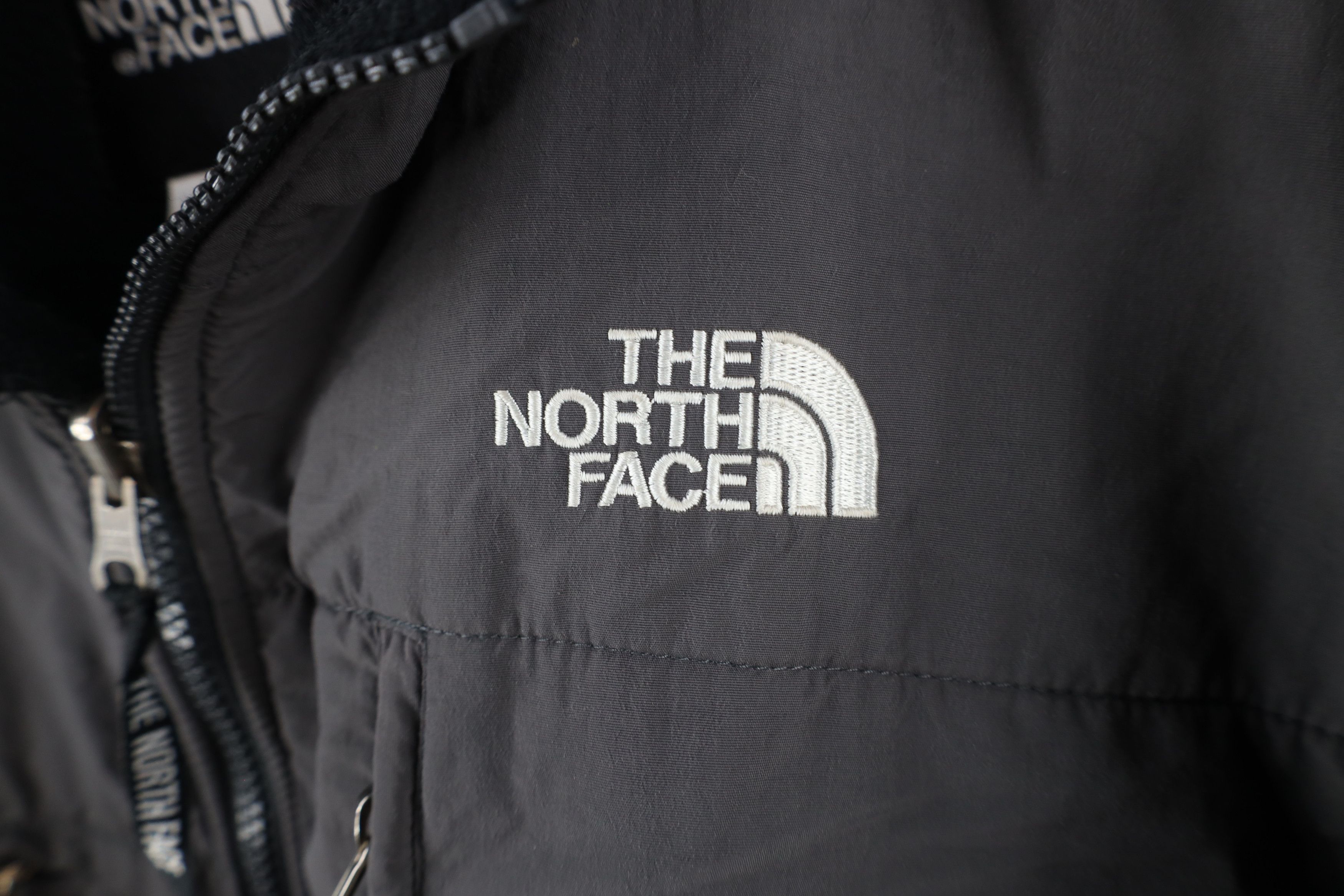 The North Face × Vintage Vintage 90s The North Face Denali Fleece Jacket Black Gray Size US M / EU 48-50 / 2 - 4 Thumbnail