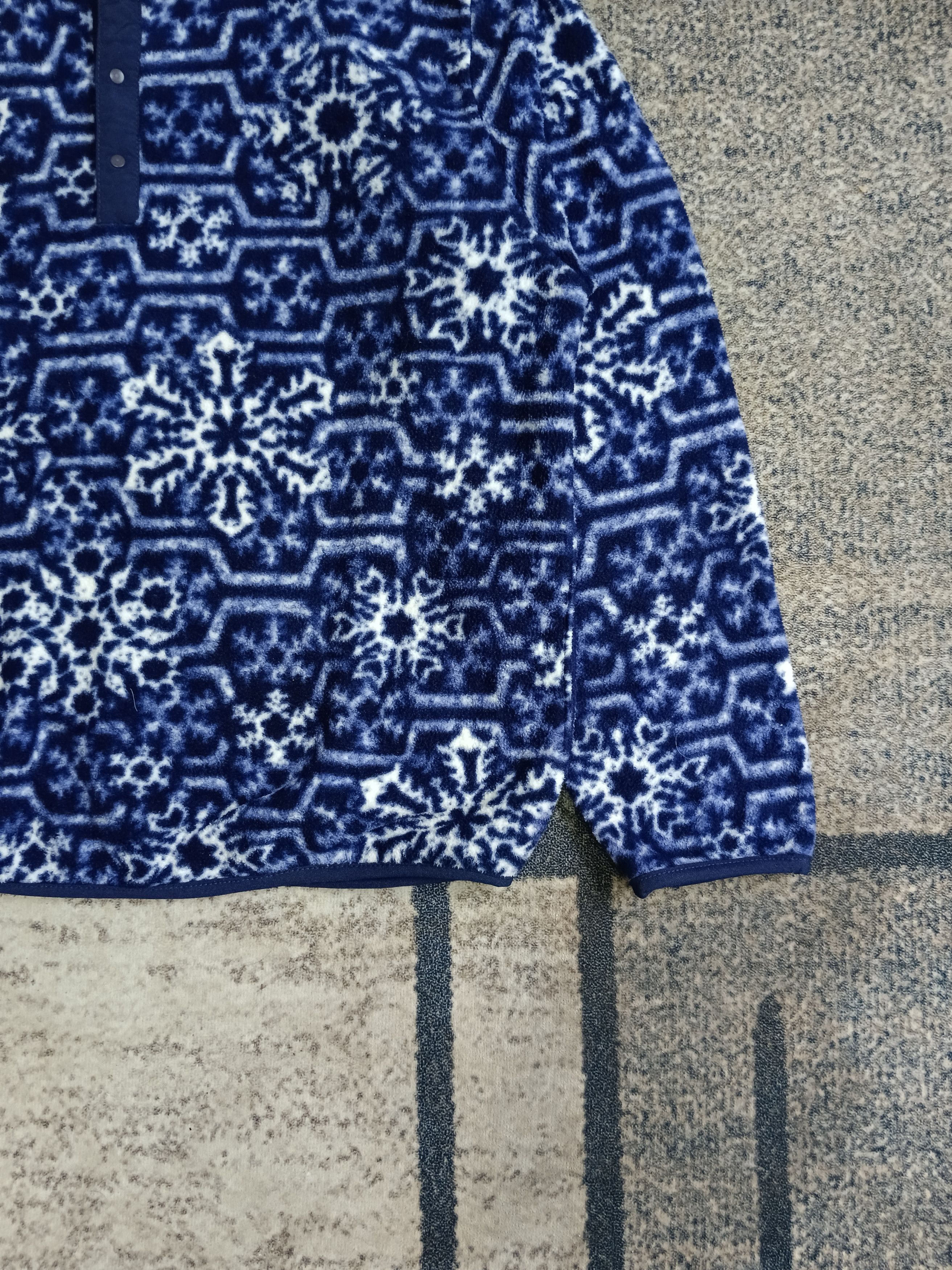 L.L. Bean L.L BEAN SNOWFLAKE ❄️ PULLOVER FLEECE Size US M / EU 48-50 / 2 - 4 Thumbnail