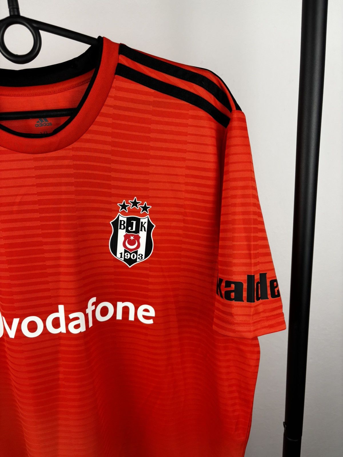 Vintage Adidas x Besiktas 2018 soccer jersey size XL Size US XL / EU 56 / 4 - 2 Thumbnail