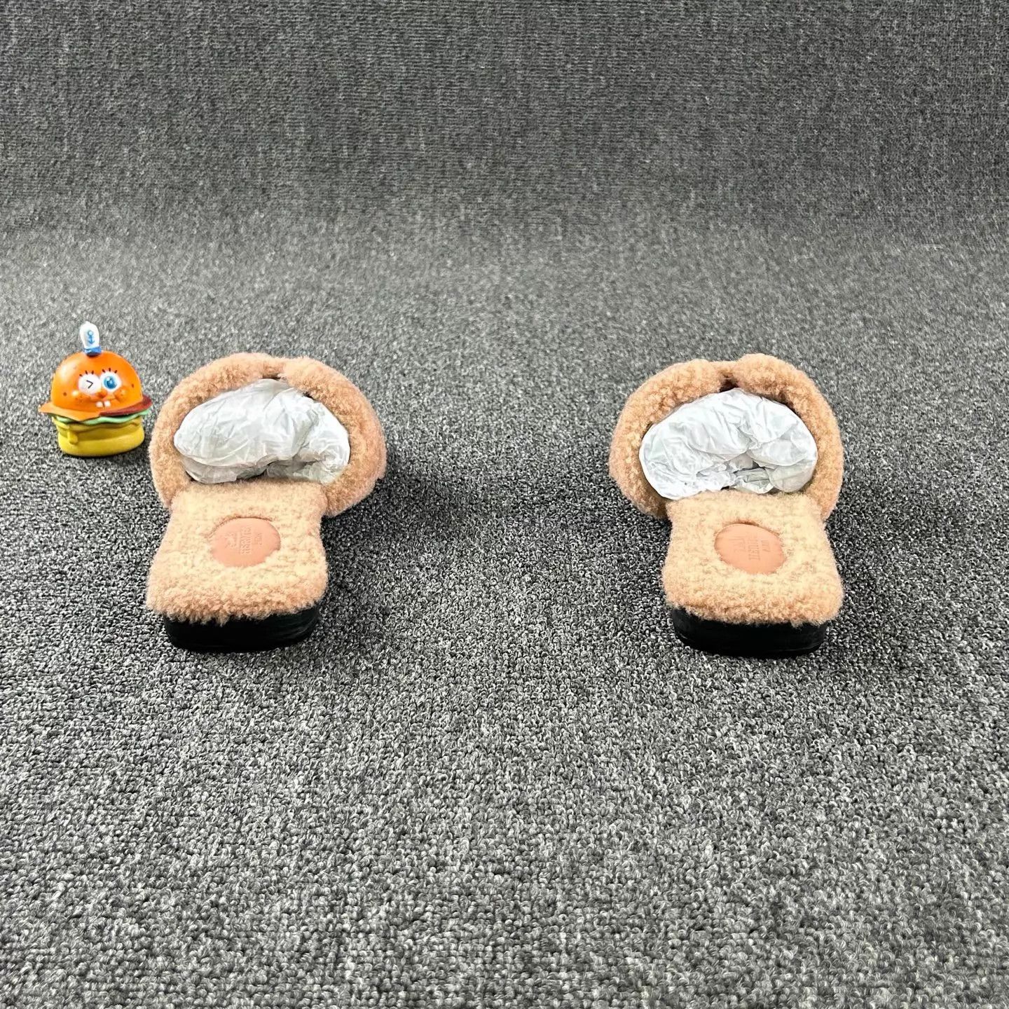 Hermes Hermes Teddy Slippers 38 Pink HB6391 Size US 7.5 / IT 37.5 - 5 Thumbnail