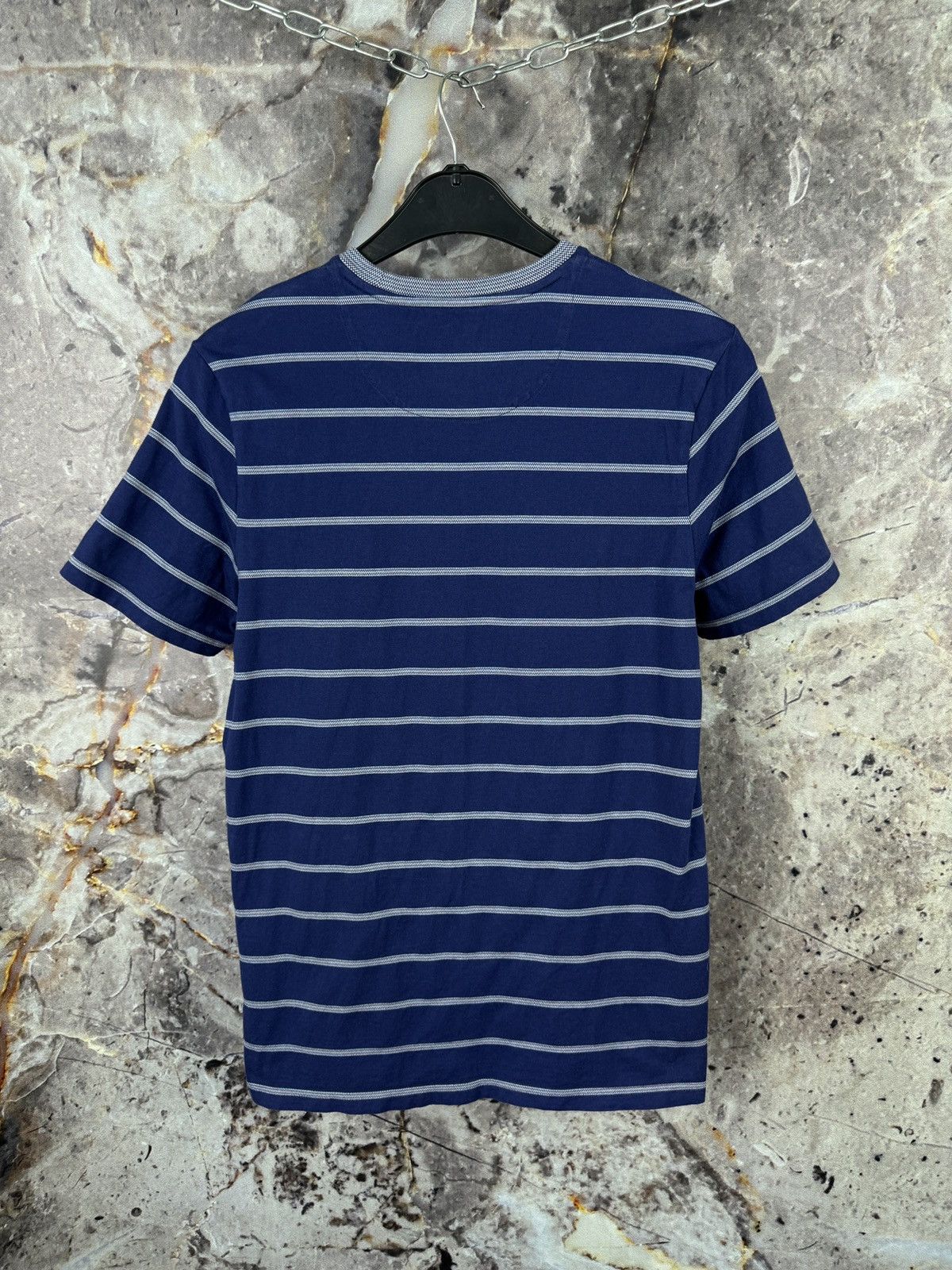 Lyle & Scott Men’s Lyle & Scott T-Shirt Striped Blue Streetwear Size M Size US M / EU 48-50 / 2 - 8 Thumbnail