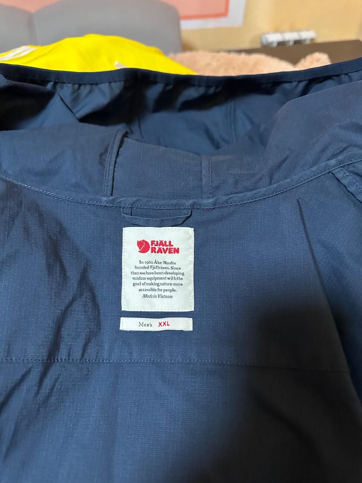 Fjallraven FJALLRAVEN HIGH COAST SHADE G-1000 TREKKING HIKING JACKET Size US XXL / EU 58 / 5 - 8 Thumbnail