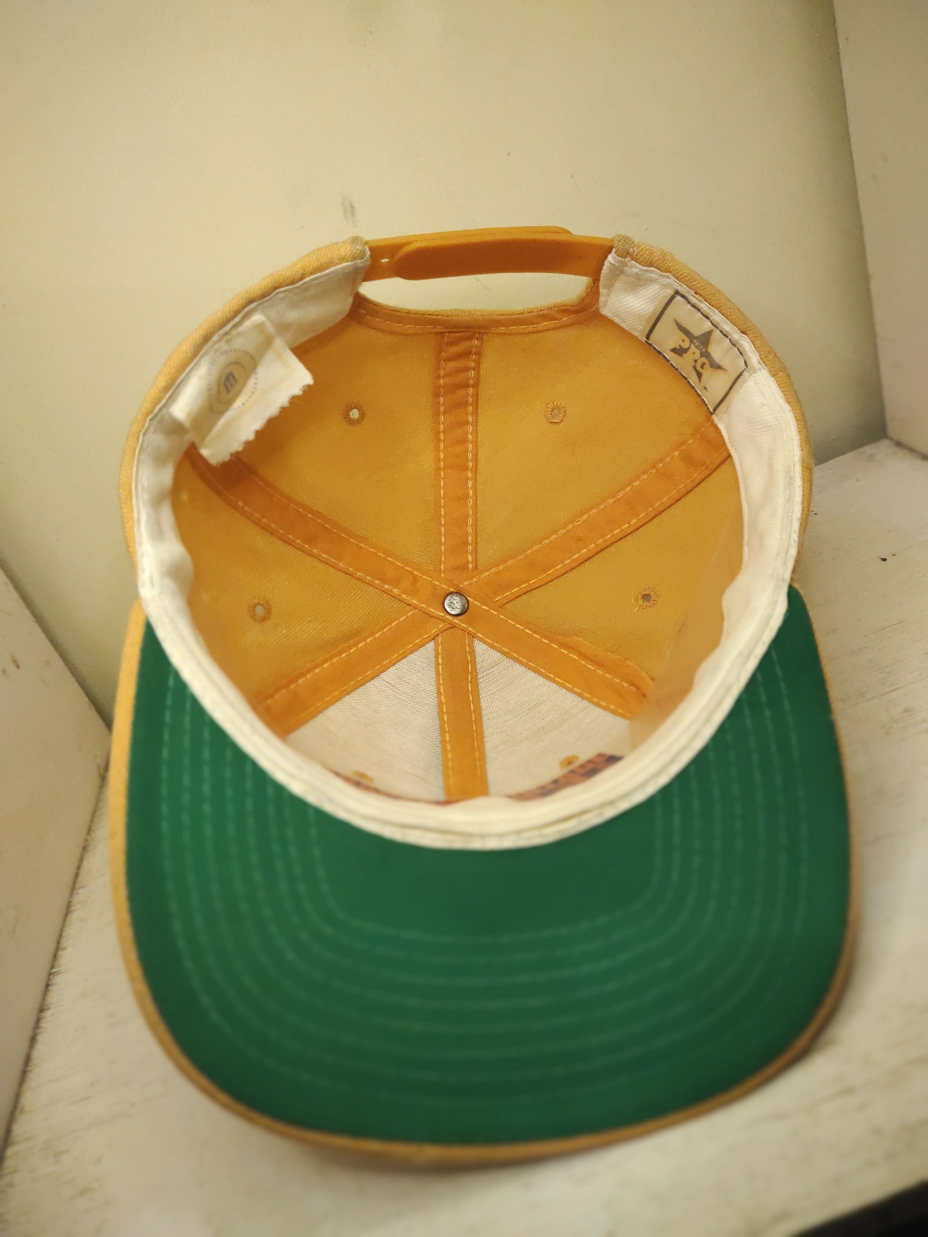 Sports Specialties Tennessee Volunteers Sports Specialties The Pro Size ONE SIZE - 5 Thumbnail
