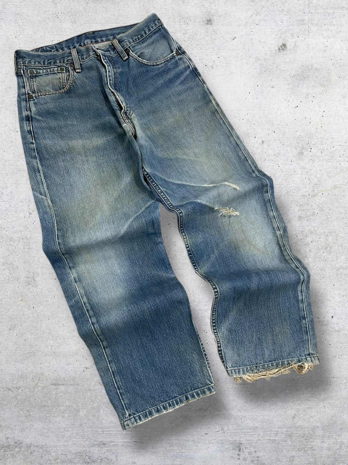 Levi's Vintage Clothing VINTAGE 504 LEVIS USA DESIGNER 90S MUDWASH DISTRESSED DENIM Size US 29 - 2 Thumbnail