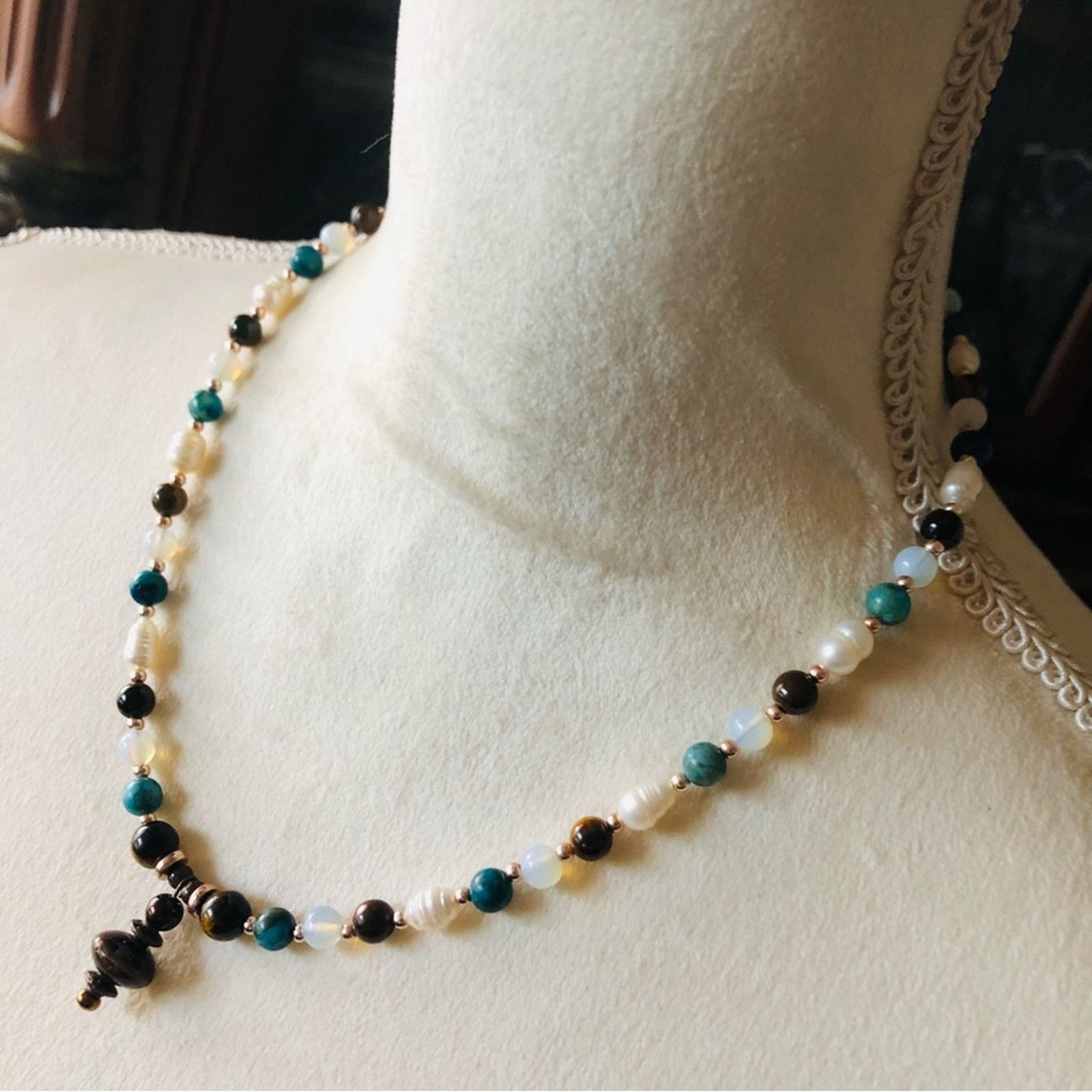 Handmade Handcrafted Tiger eye howlite stone genuine pearl necklace Size ONE SIZE - 4 Thumbnail