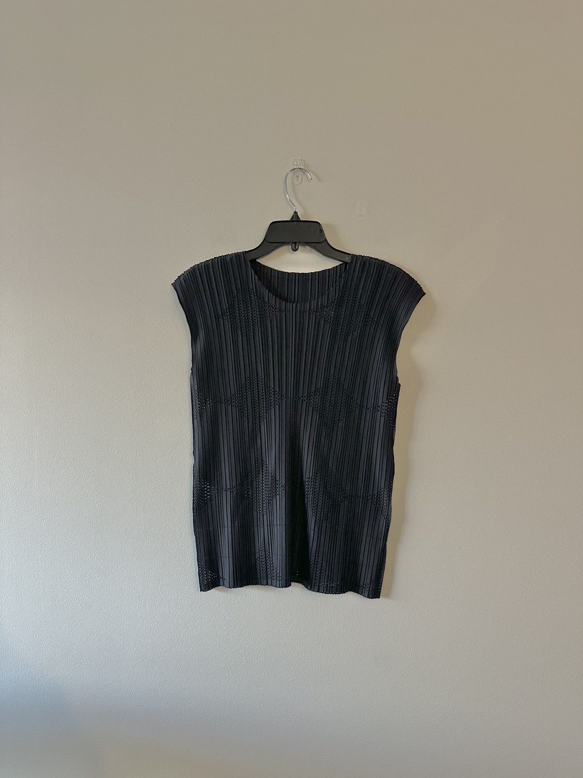 Rare Issey Miyake Pleats Please Perforated Diamond Print top