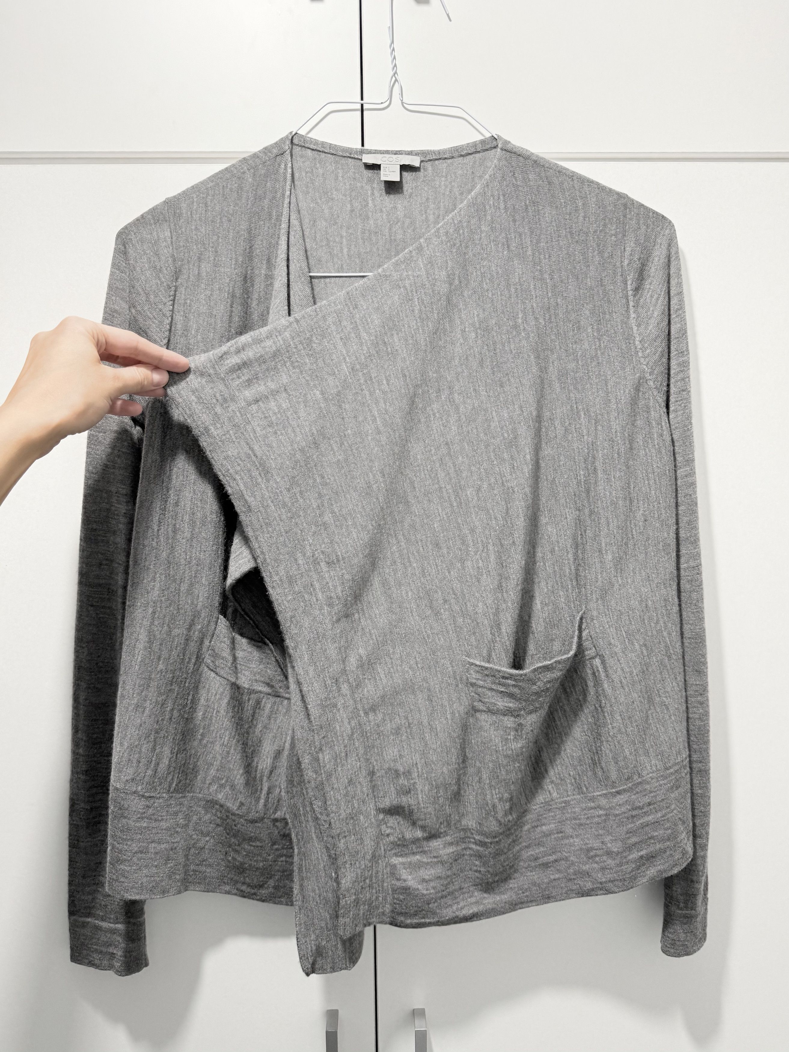 Cos COS Merino Wool Cardigan Sweater (S) Size S / US 4 / IT 40 - 3 Thumbnail
