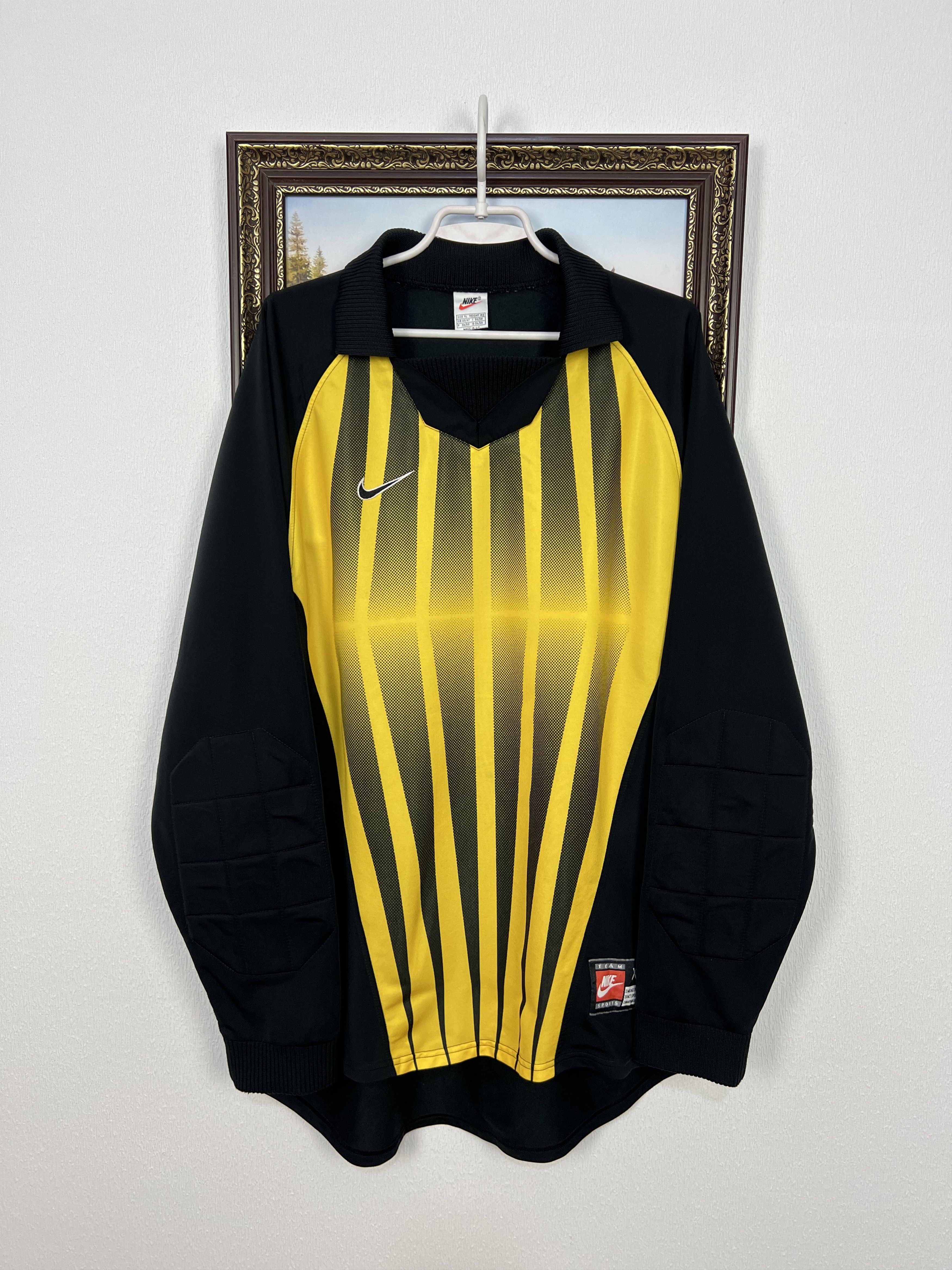 Nike Vintage 90's Nike Football Goalkeeper Template Shirt Soccer Size US XL / EU 56 / 4 - 1 Thumbnail