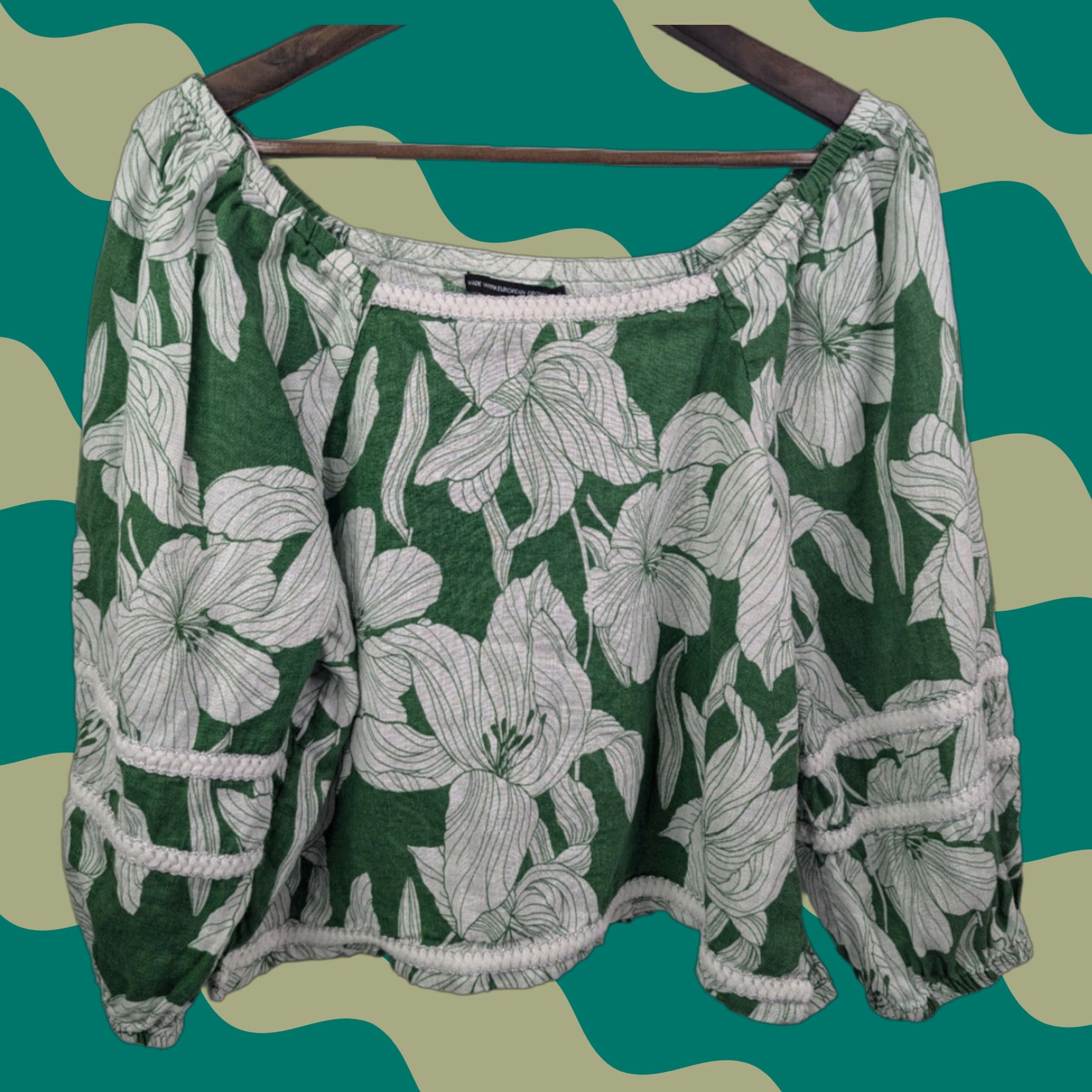Vintage Tahari Linen Blouse Cropped Off the Shoulder Green 3/4 Sleeve Floral Size L Womens Size L / US 10 / IT 46 - 1 Thumbnail