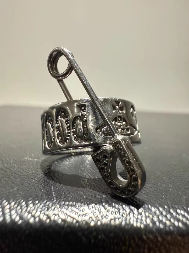 Vivienne Westwood Vivienne Westwood Silver Safety Pin Ring - dmc Size ONE SIZE - 4 Thumbnail