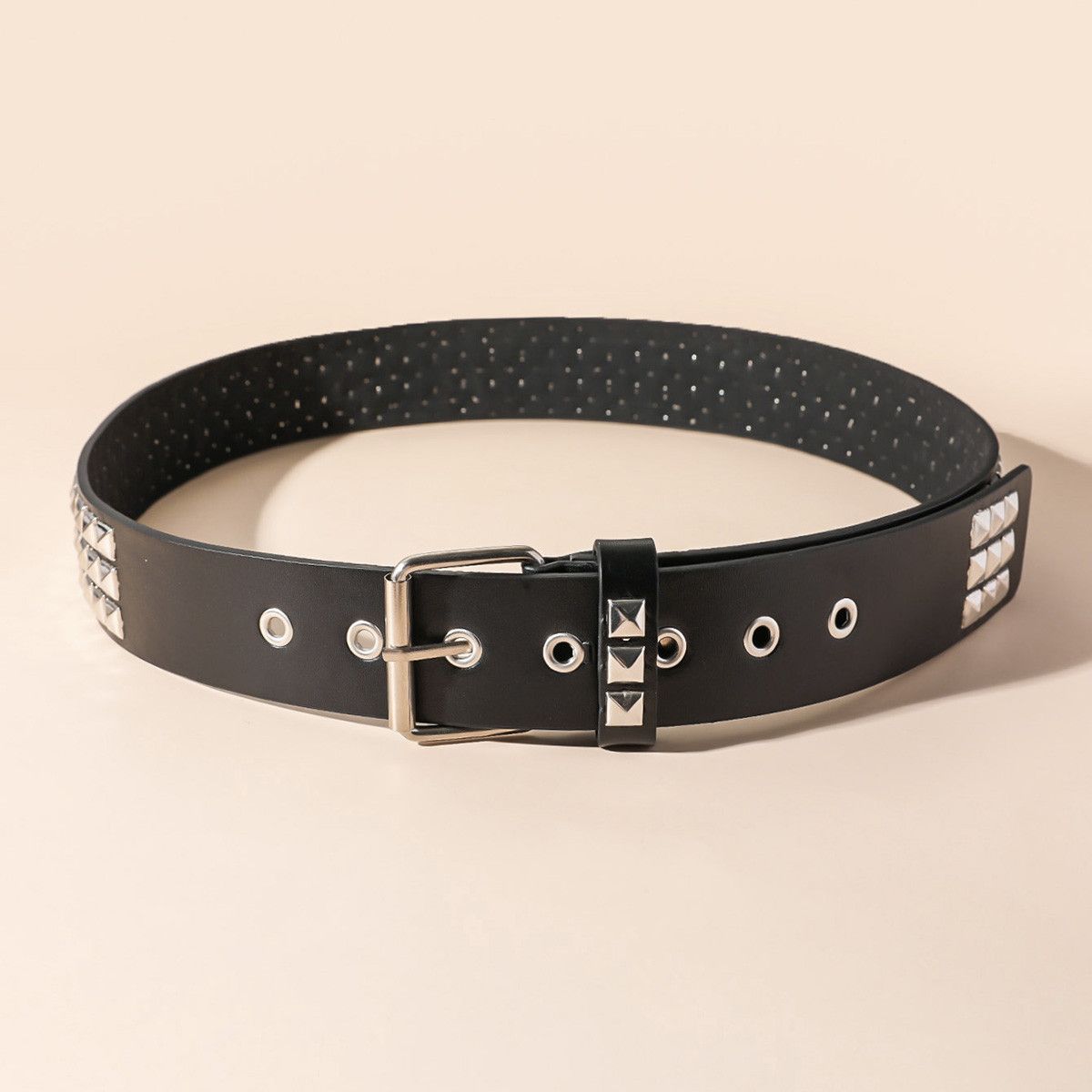 Leather Never worn Pyramid belt Size ONE SIZE - 4 Thumbnail