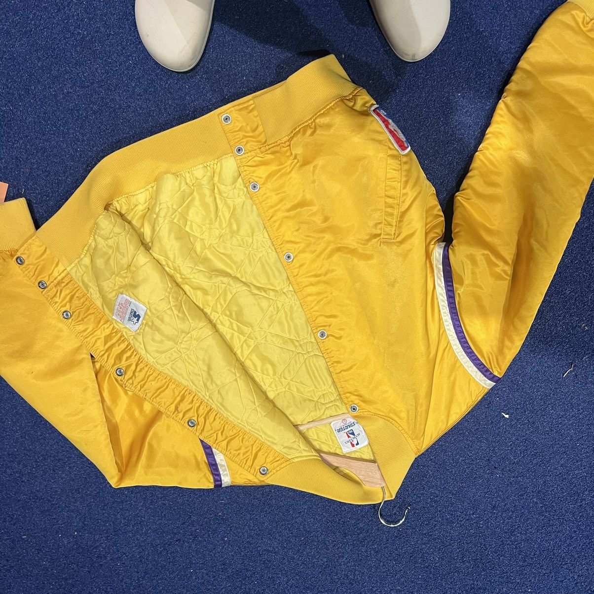 Starter Los Angeles lakers starter satin jacket 1980s Size US L / EU 52-54 / 3 - 5 Thumbnail