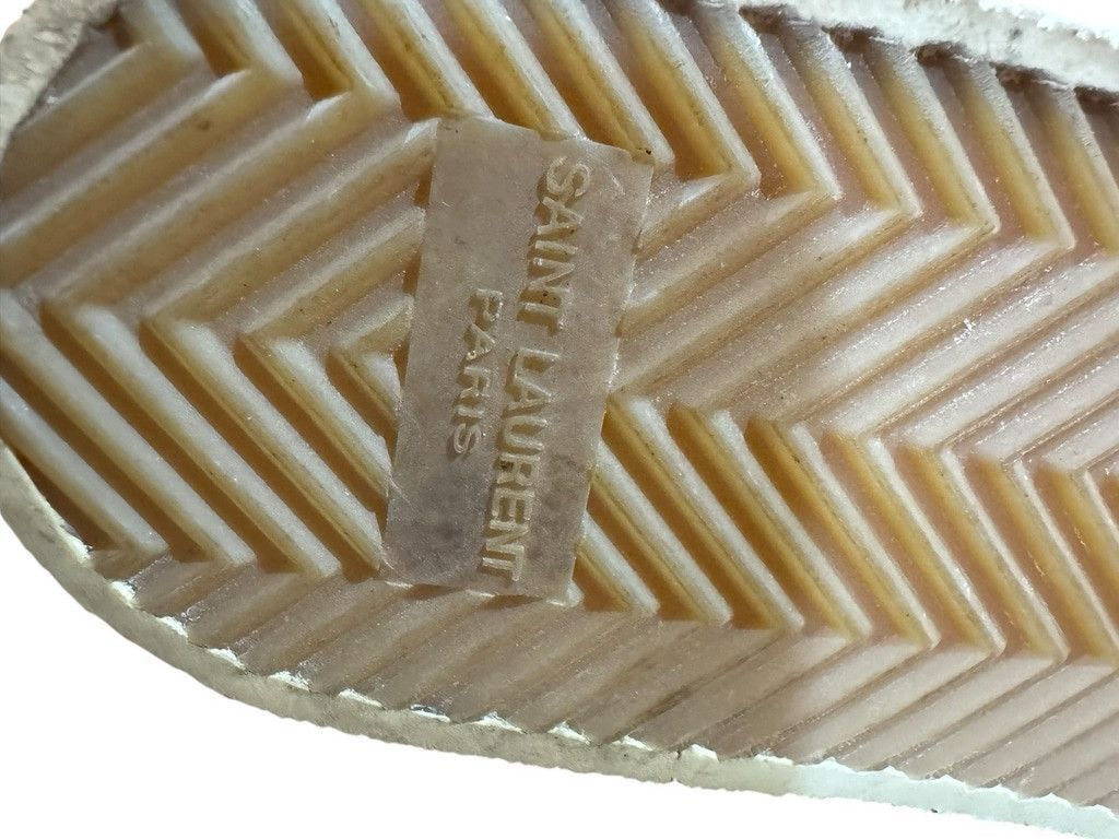 Saint Laurent Paris Saint Laurent Sequin Skate Sneakers in Box 6.5 US Size US 6.5 / IT 36.5 - 13 Thumbnail